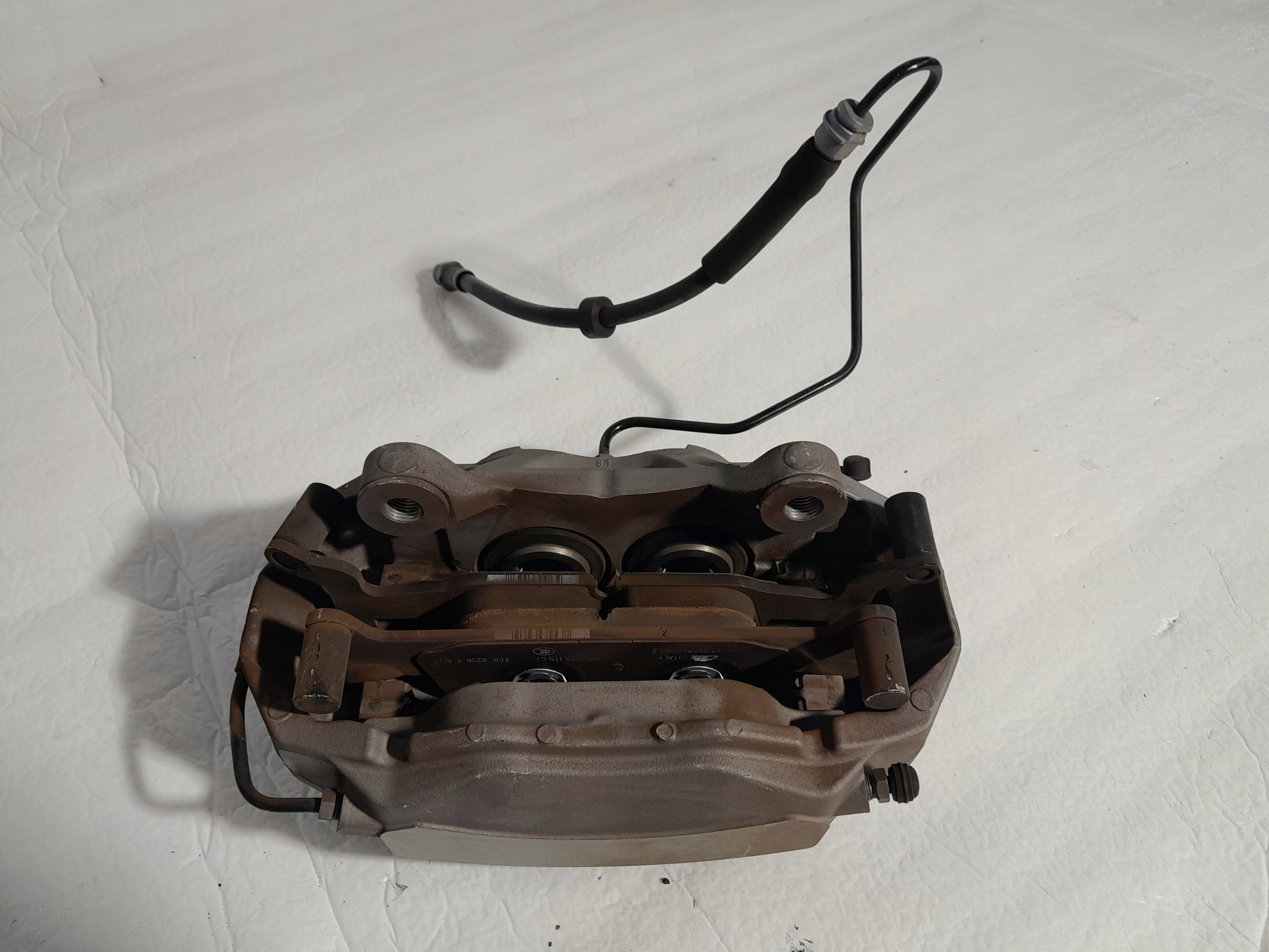 AUDI A4 B9 LIFT caliper brake left front 8W05FP
