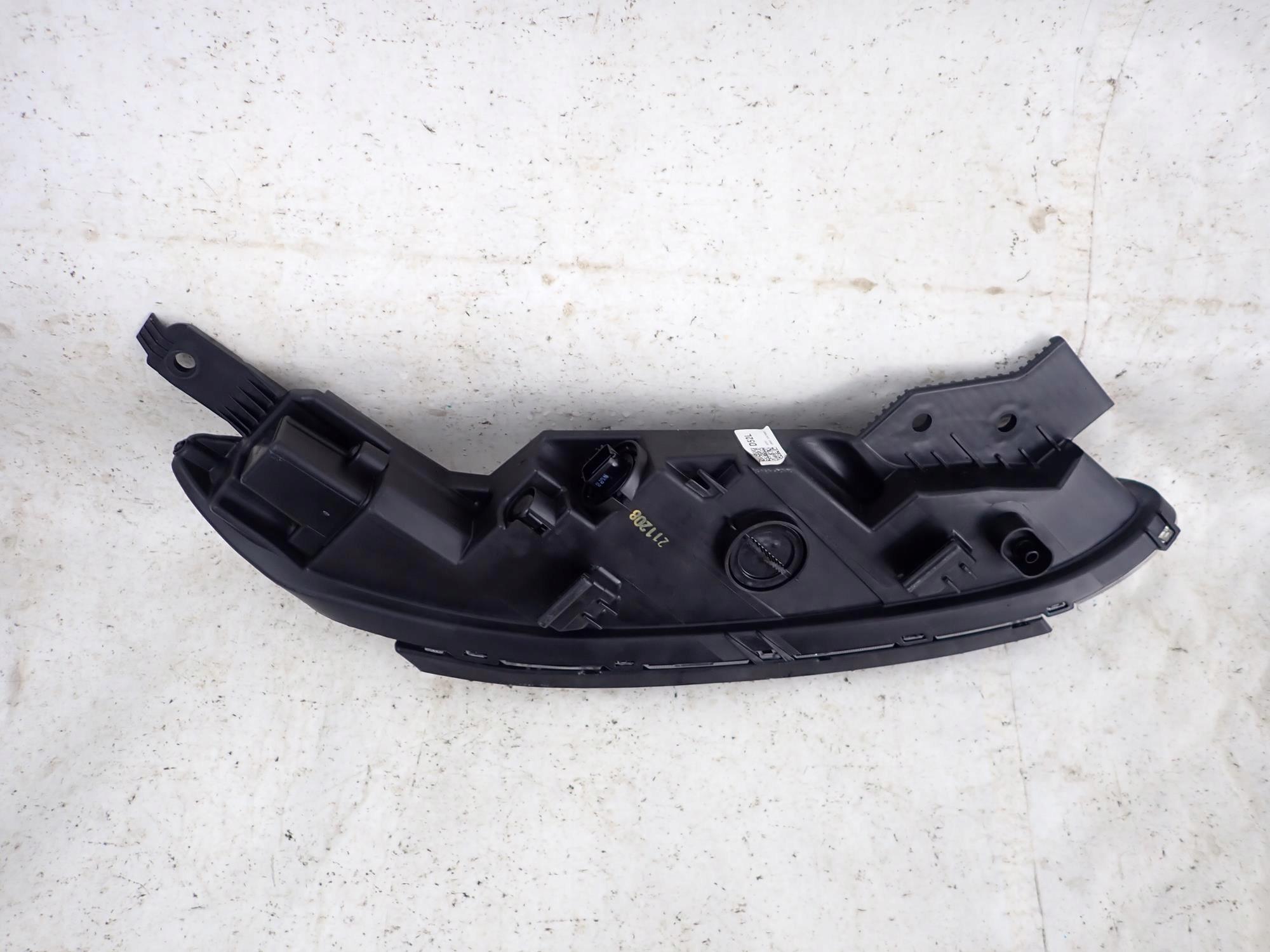 HYUNDAI KONA and 1 LIFT 20-23 LED light front left