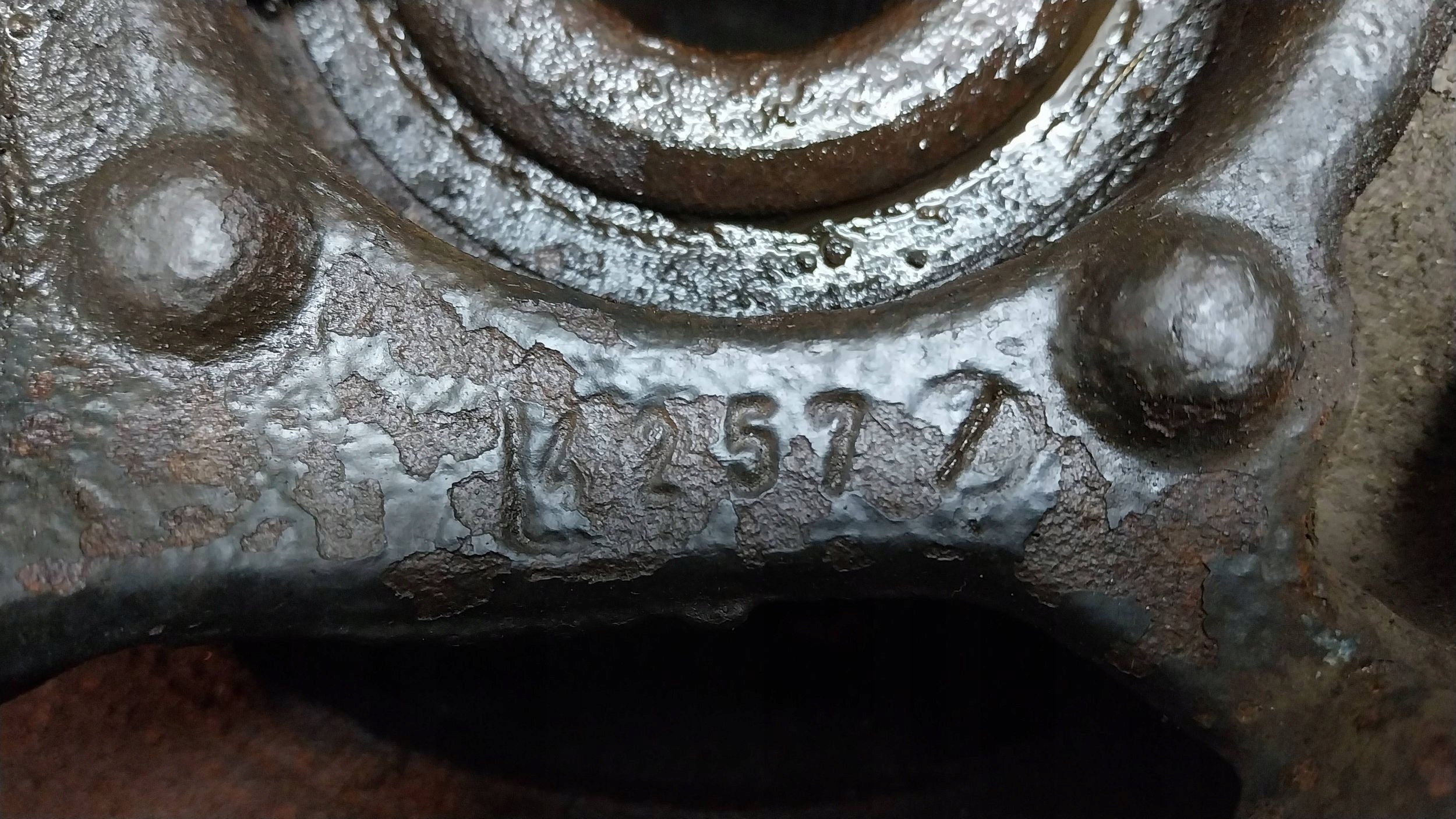 otoč čepu levý předek FORD TRANSIT CUSTOM MK8 2,2 TDCI 13-19