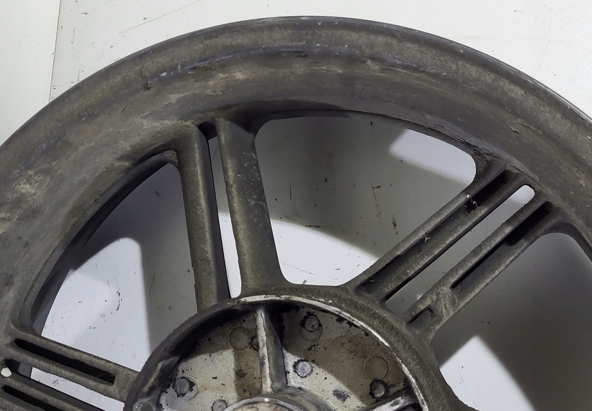 ДИСК зад 17" X 5.00" ABS Honda CBF 600 PC38 2004-2007r