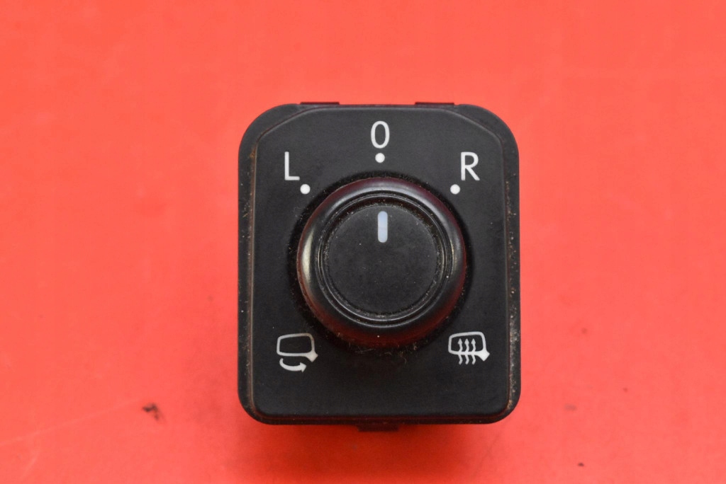 PANEL Regulations- der Spiegel 3G0959656B VW PASSAT B8 LIFT 19-21