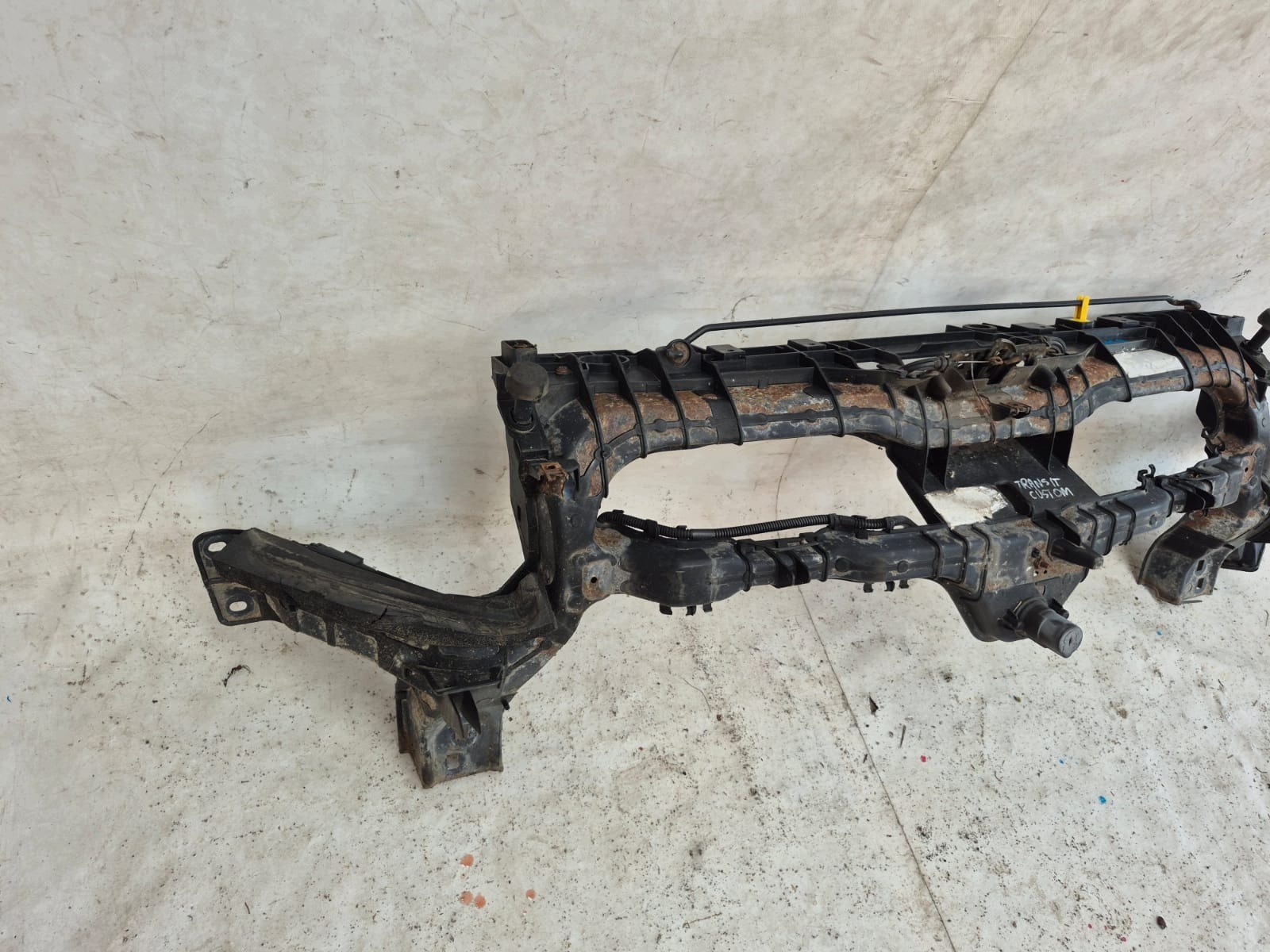 FORD TRANSIT TOURNEO CUSTOM 12- front body wall front pillar iron