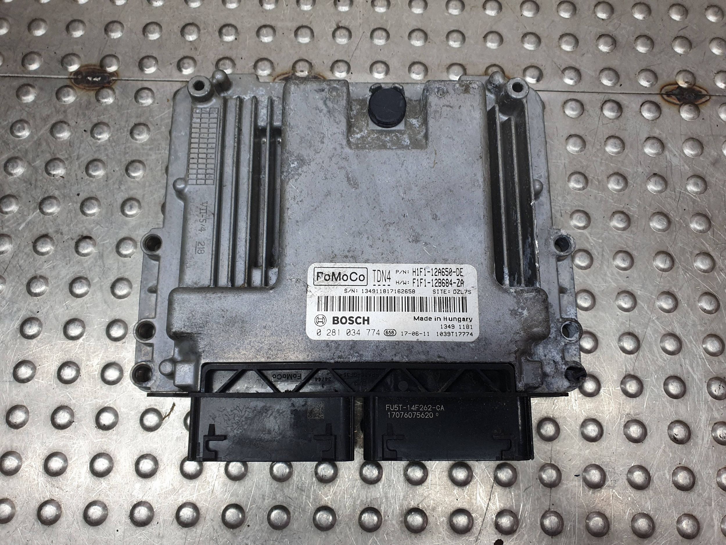 computer control unit of the engine H1F1-12A650-DE 0281034774 FORD FOCUS MK3 1.5TDCI