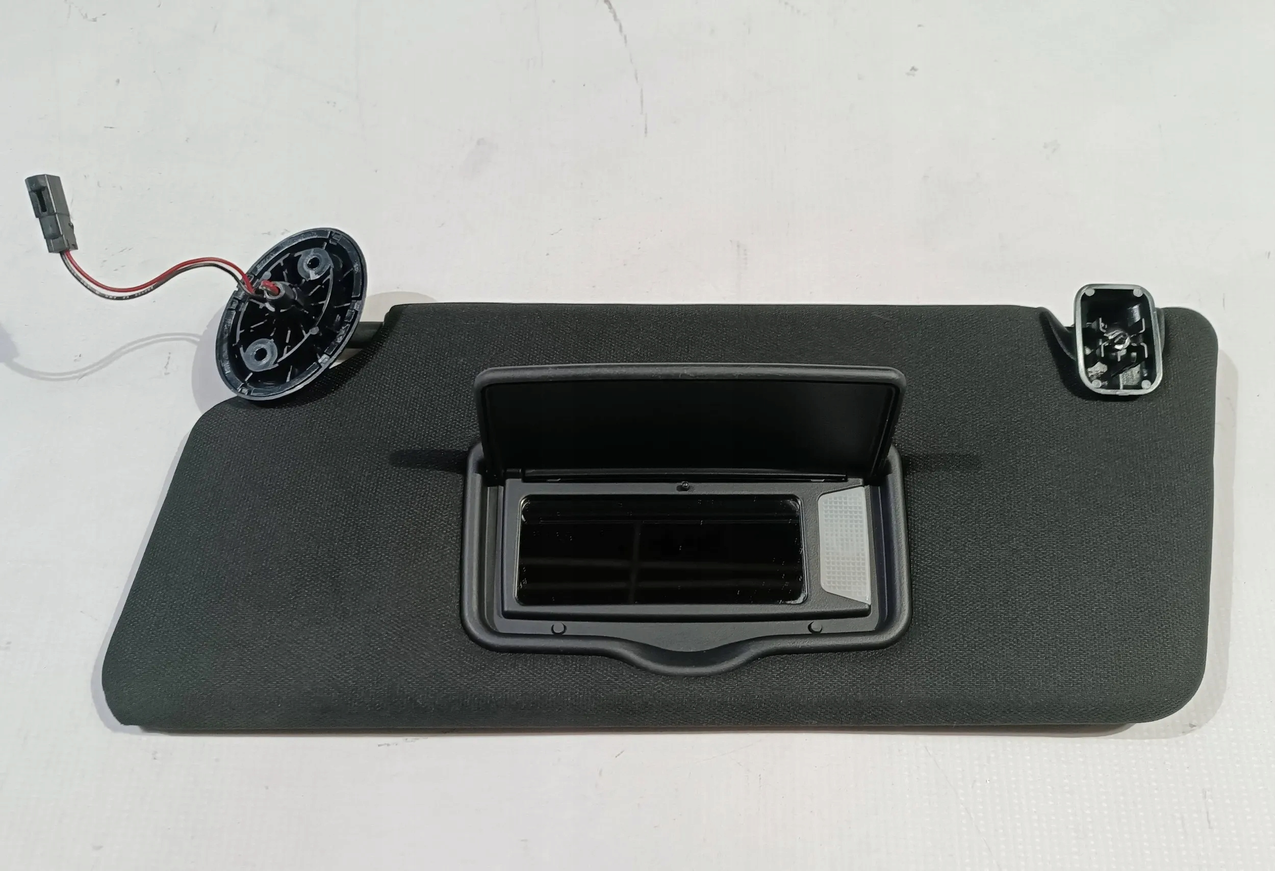 visor cover przeciwsloneczna Ford Explorer 2016-2019