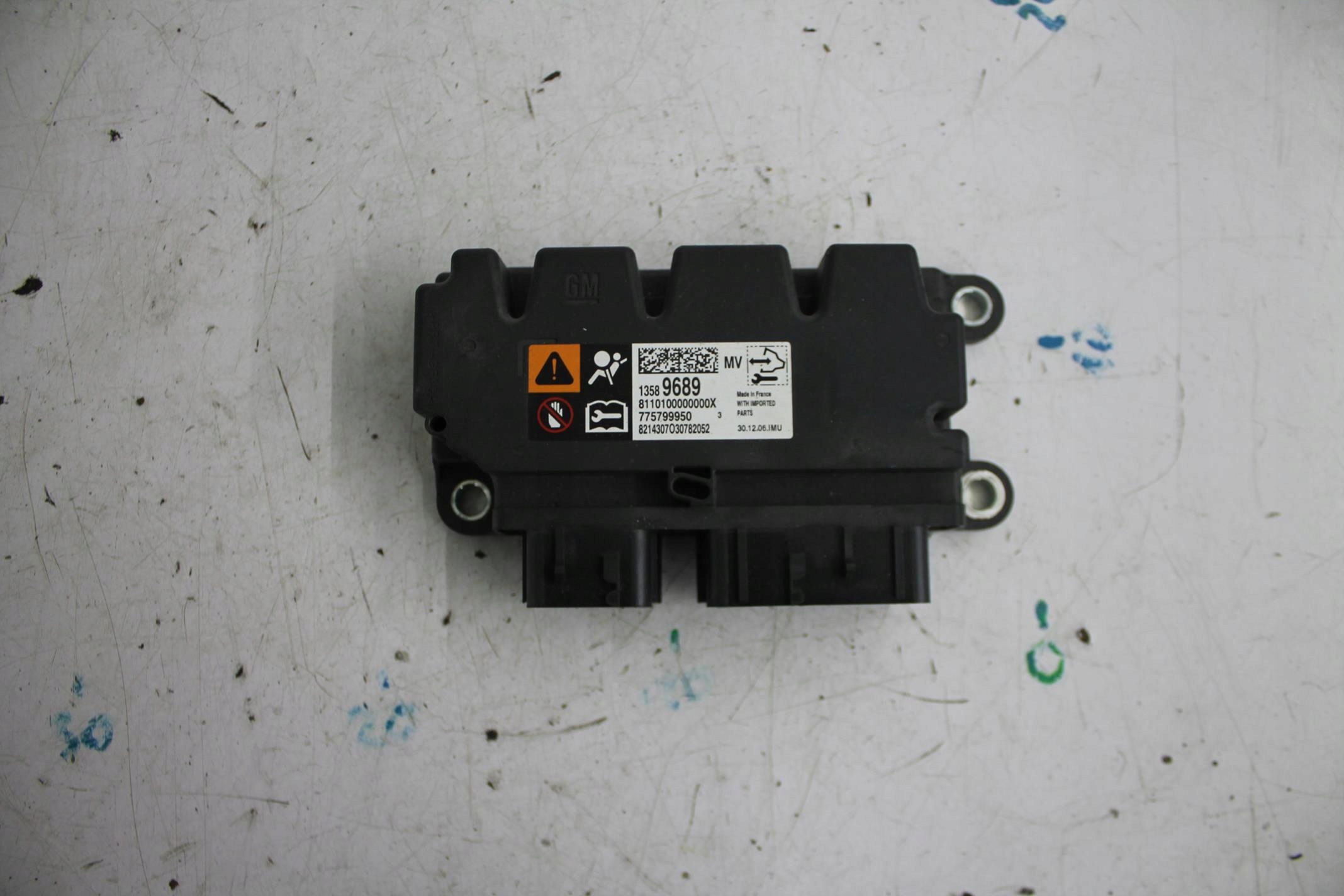 modulo SENSOR airbag 13589689 OPEL ZAFIRA C 12