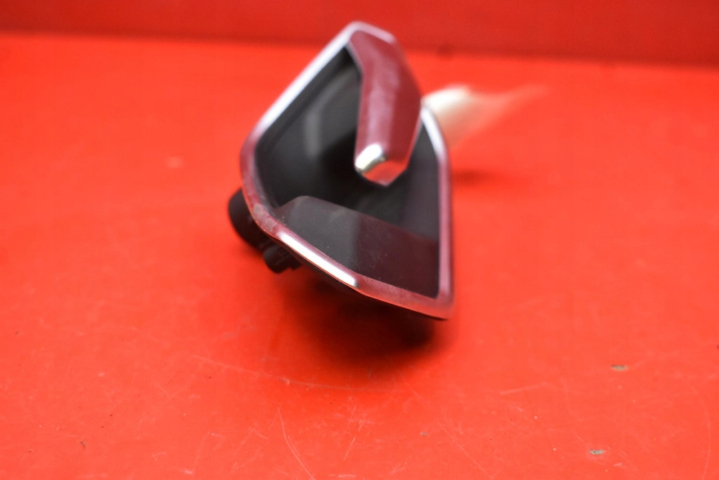 handle inner right rear part CHROM 4KE839020A AUDI E-TRON 55 18-21