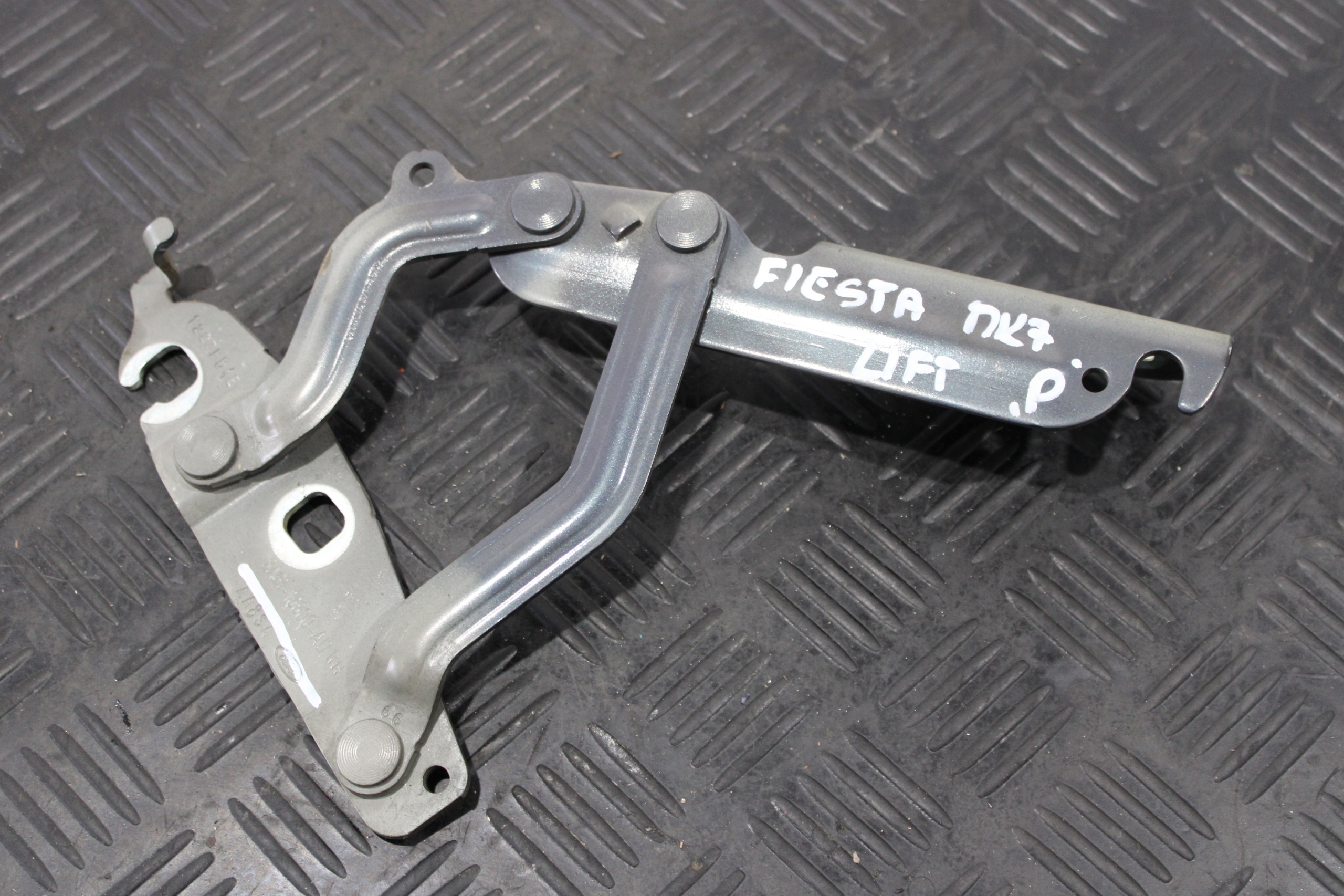 hinge bonnets right FIESTA MK7 LIFT 8A61-16800-AD