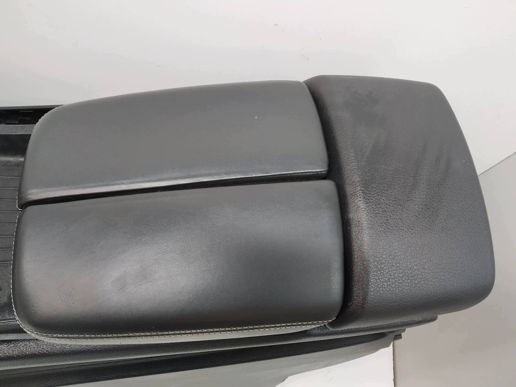 TUNEL central armrest 4M leather Audi Q7 II (2015-2026) SQ7