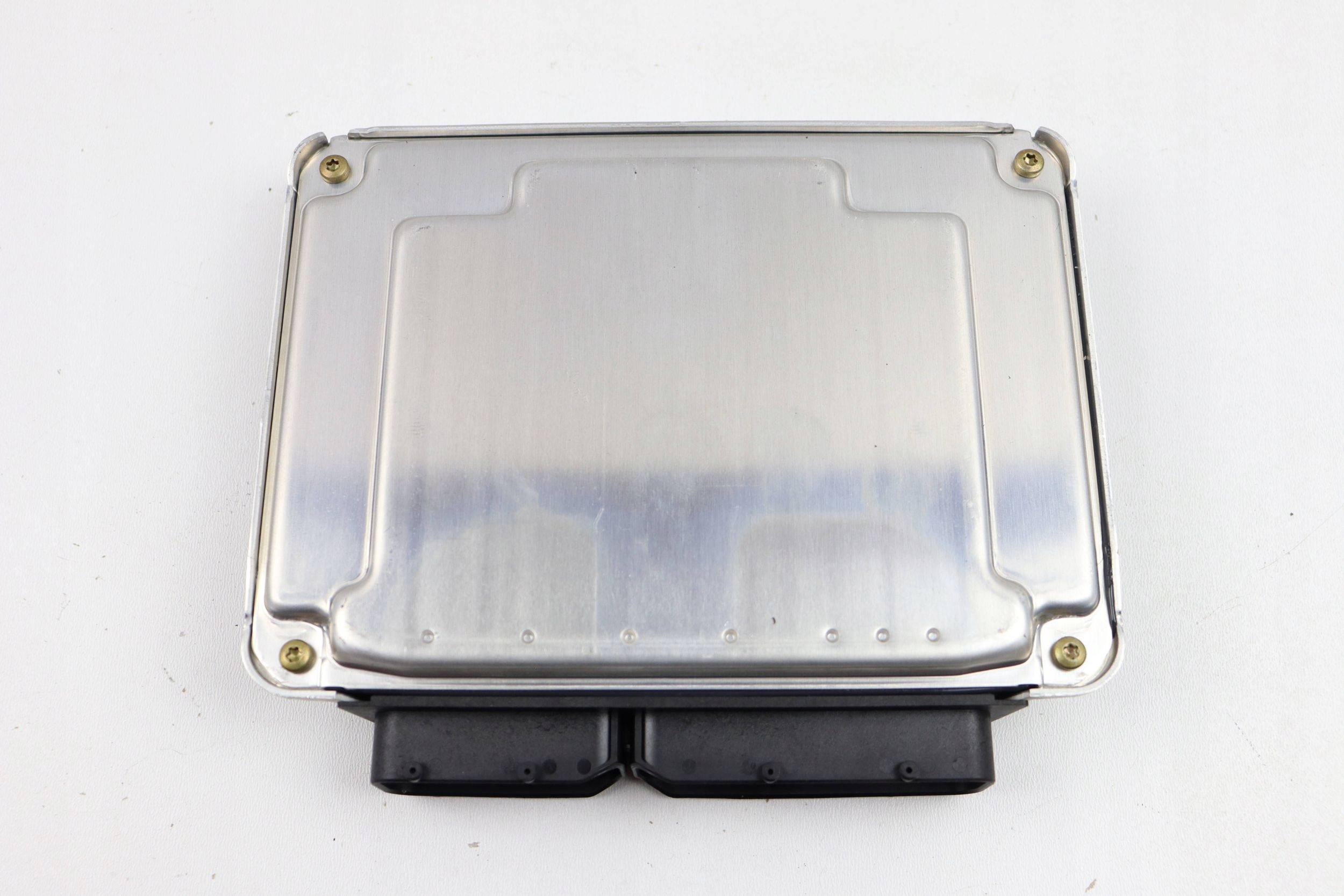 AUDI A2 computer control unit of the engine ECU 1.4 TDI 045906019AT 0281011100