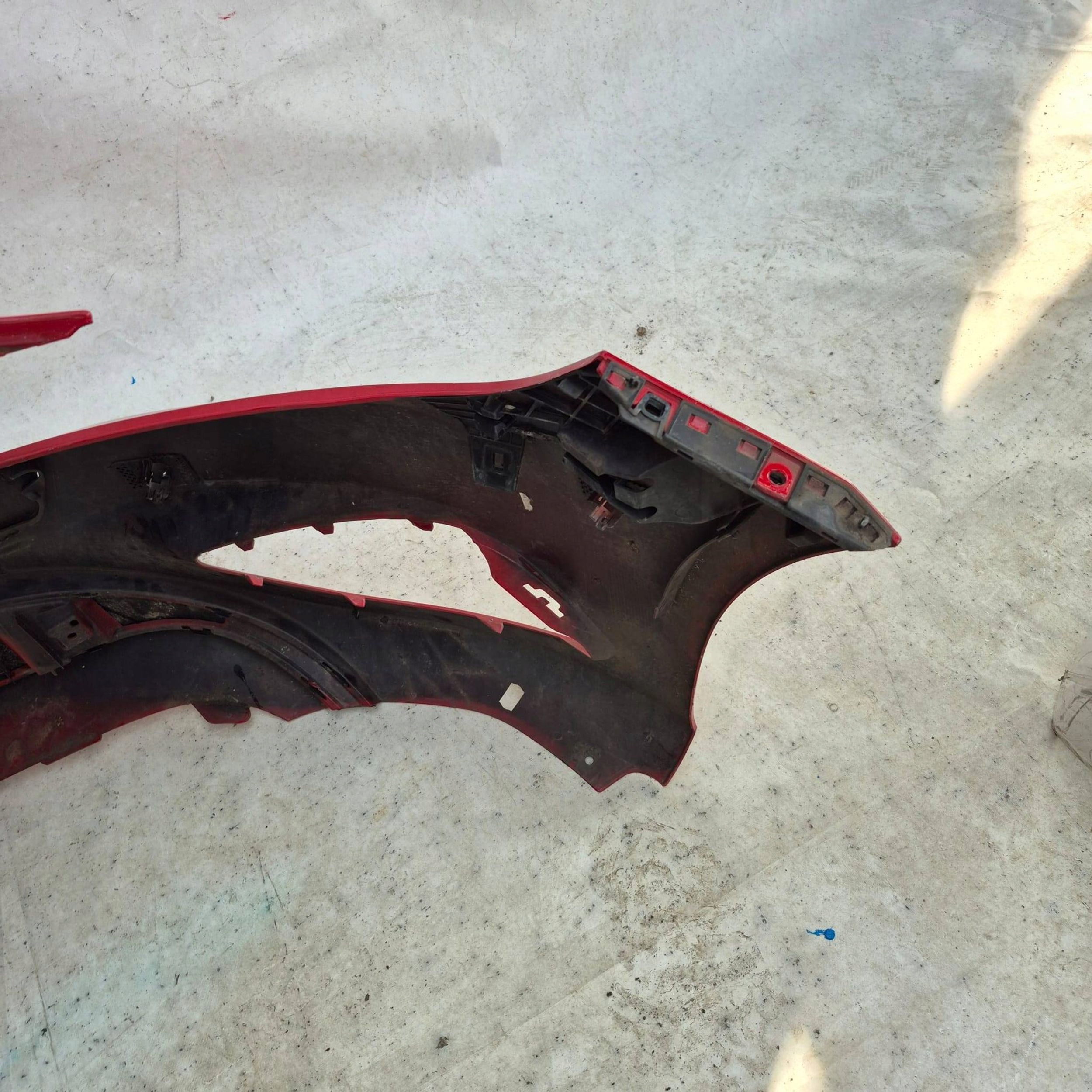 MERCEDES A KLASA W176 12- bumper front front PDC