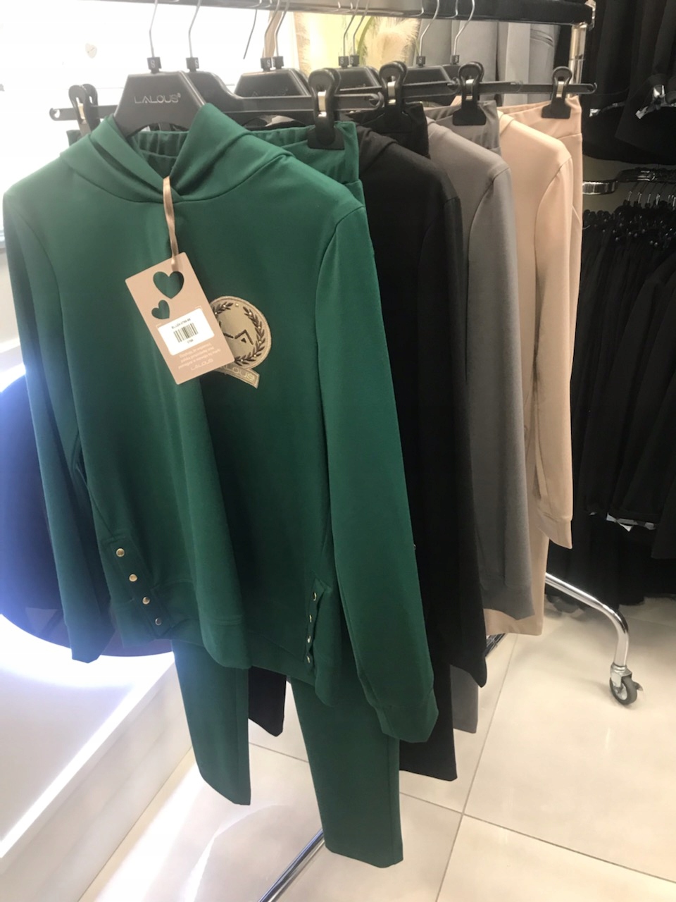 Kalhoty Zeleň lahvová viskóza 983 Lalous vel