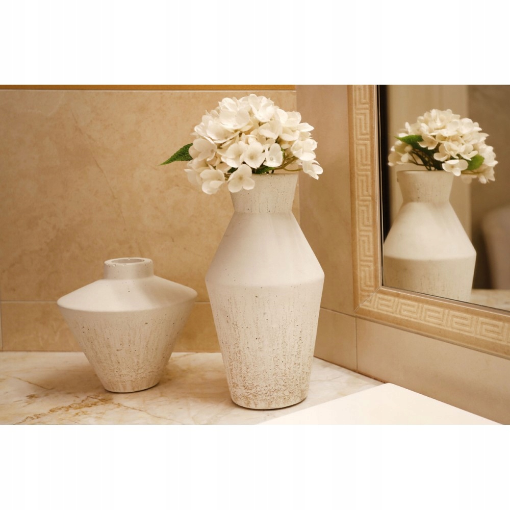 WAZON DZBAN OZDOBNY Z BETONU ARCHITEKTONICZNEGO Marka inny