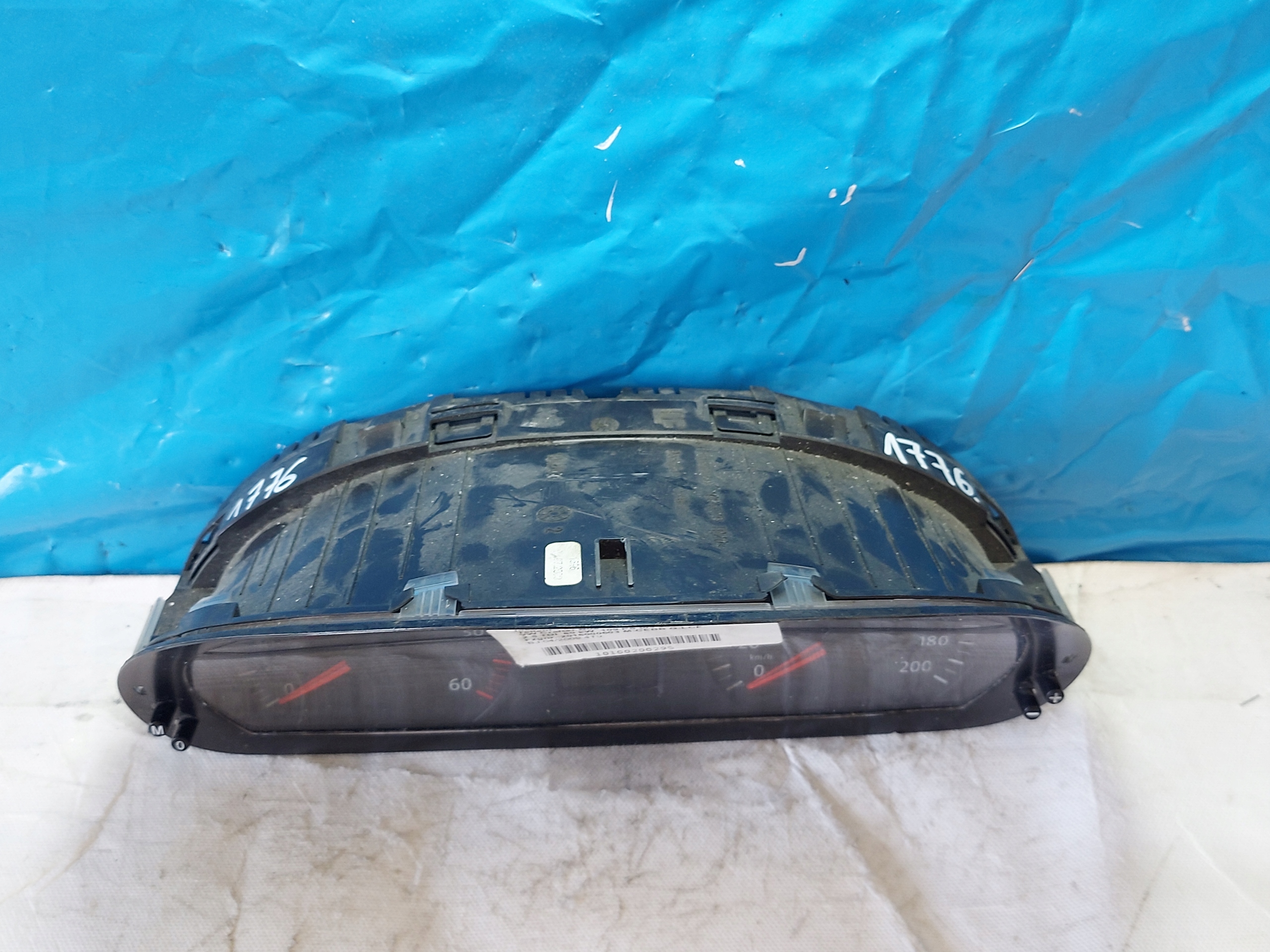 dials clock VW CRAFTER 2.5 TDI 2E0920844D
