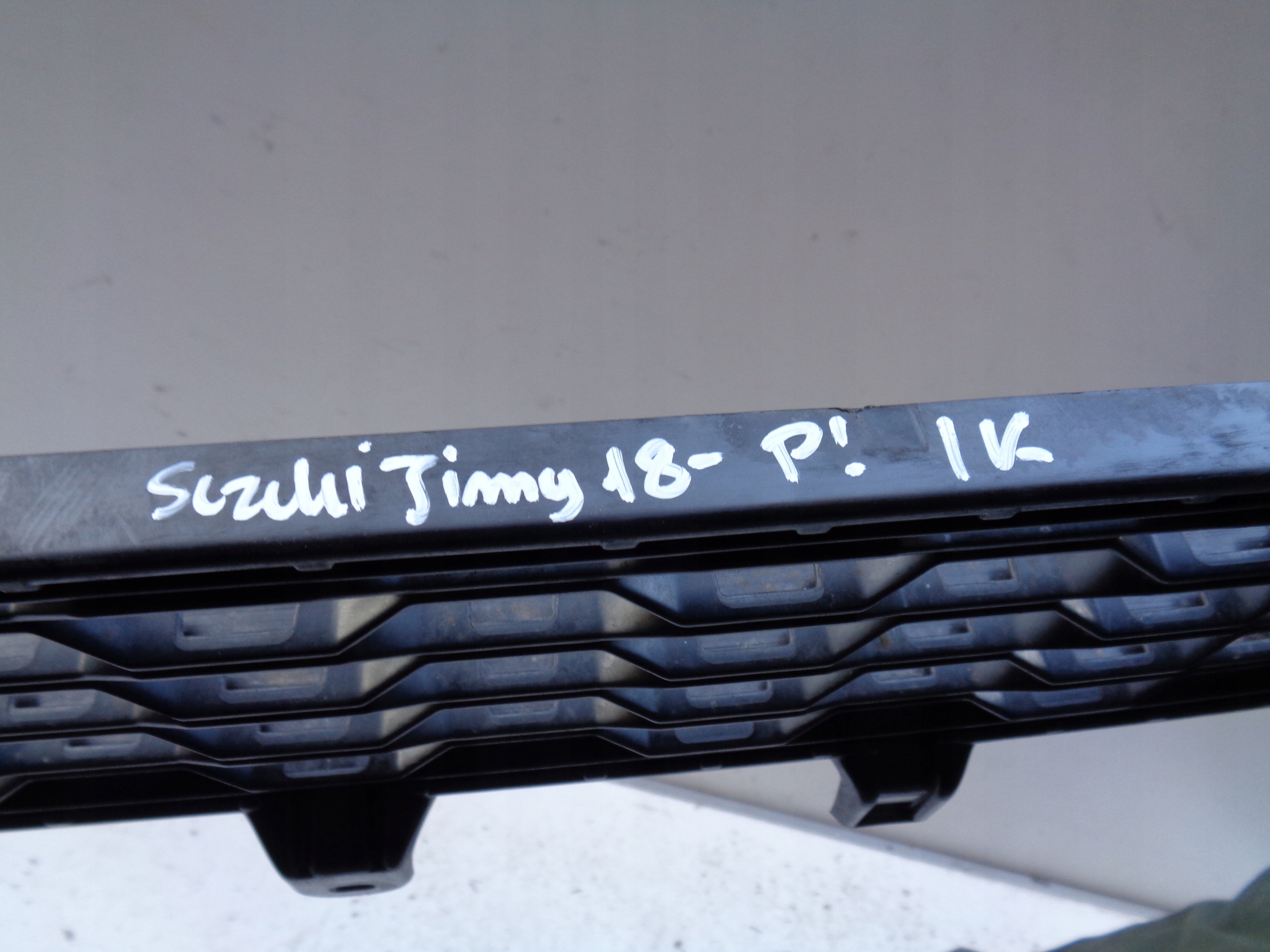 griglia Paraurti SUZUKI JIMNY 18