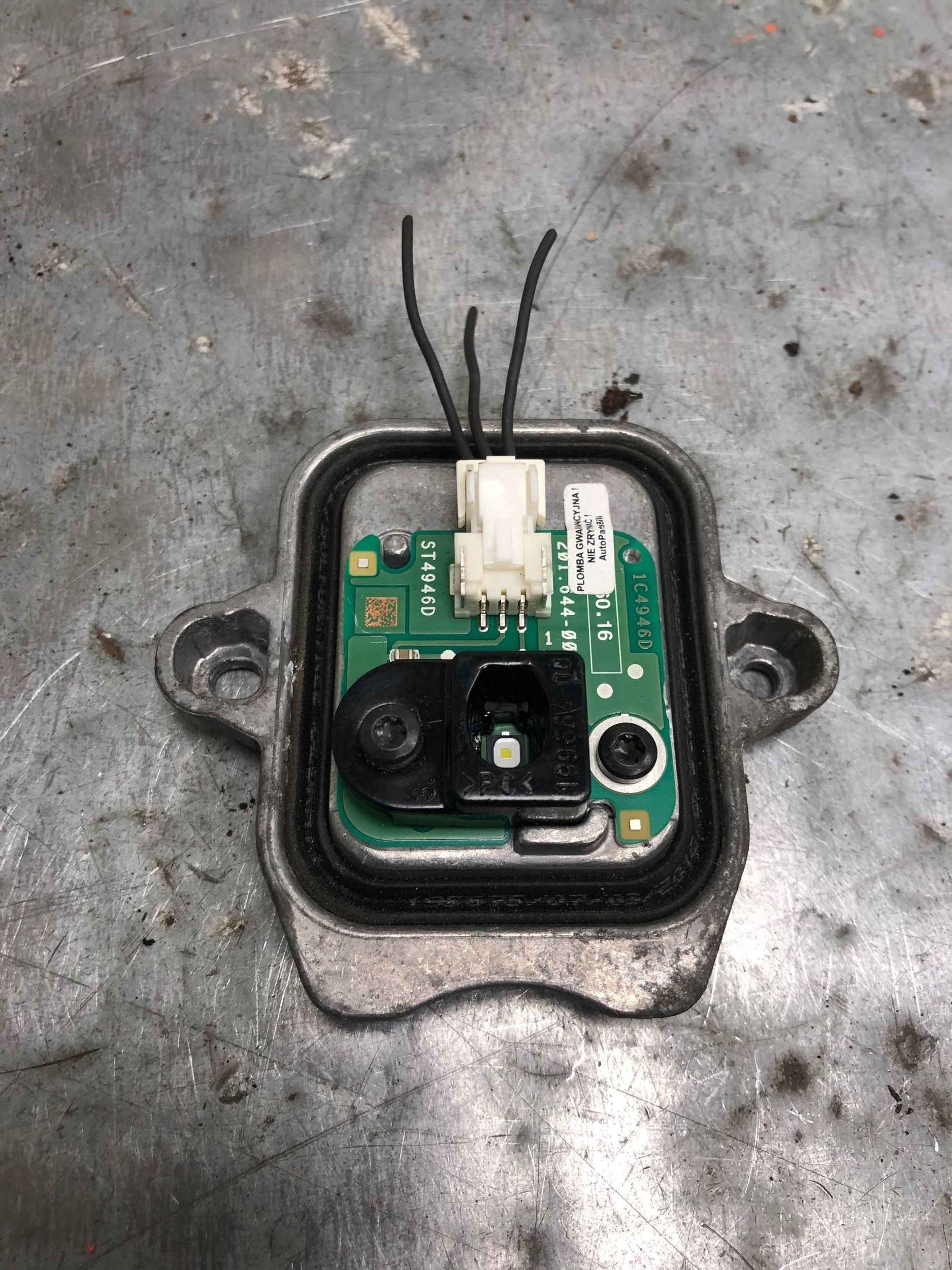 control unit module LED BMW F30 LCI 199660-00