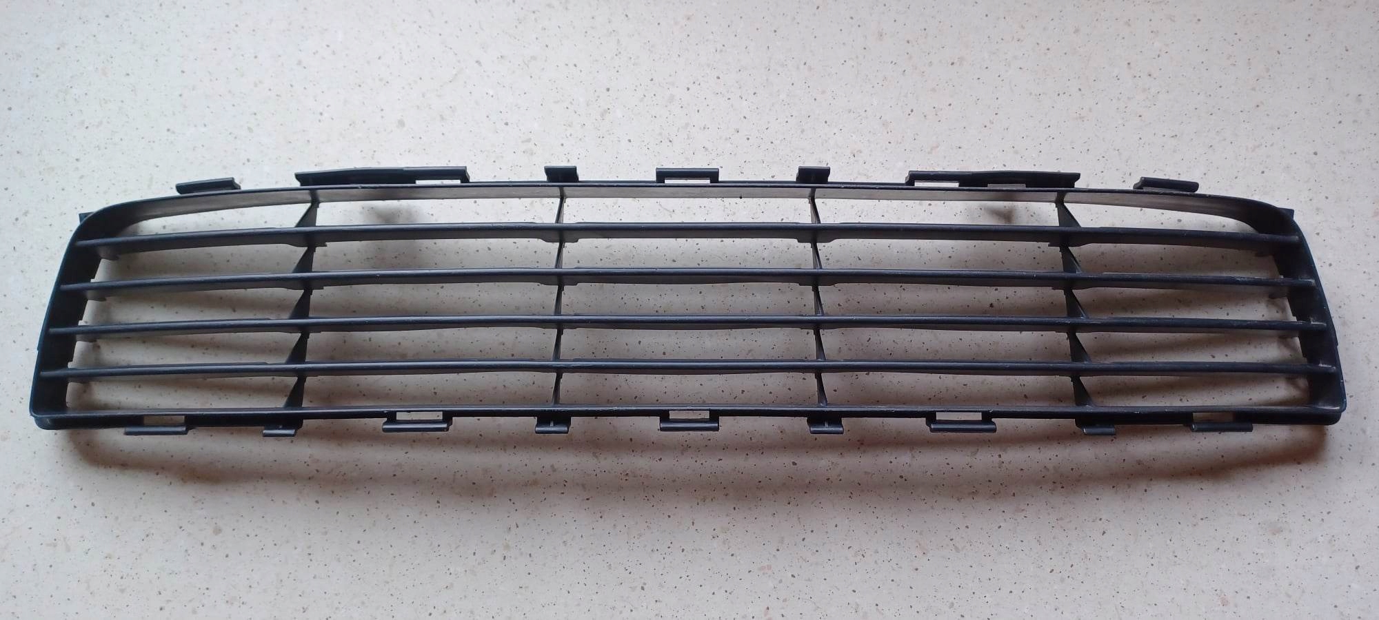 griglia medio Paraurti TOYOTA AURIS e 5311202080