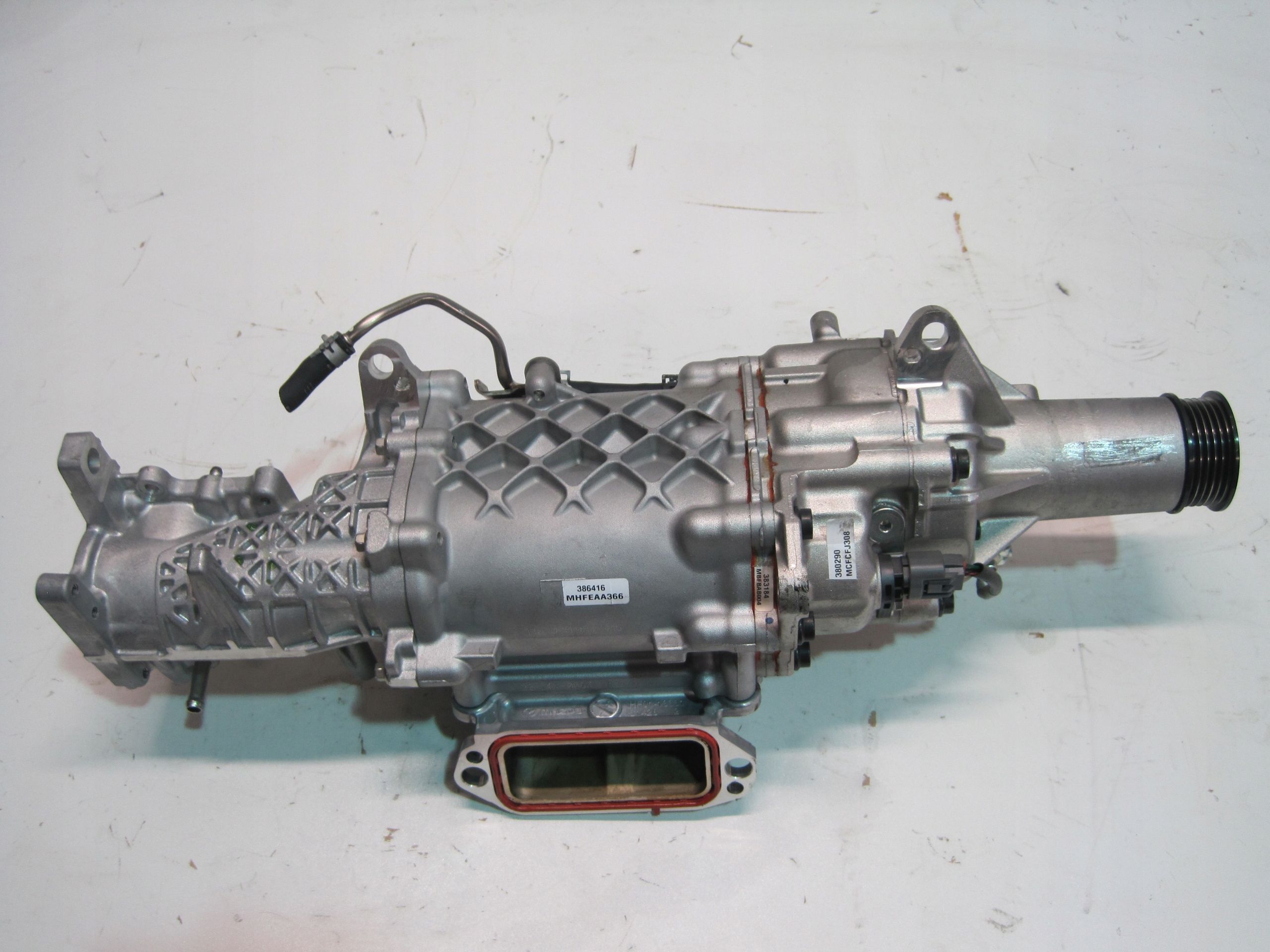 compressor; compressor MAZDA 3 IV 2.0 HYB HF01-13331