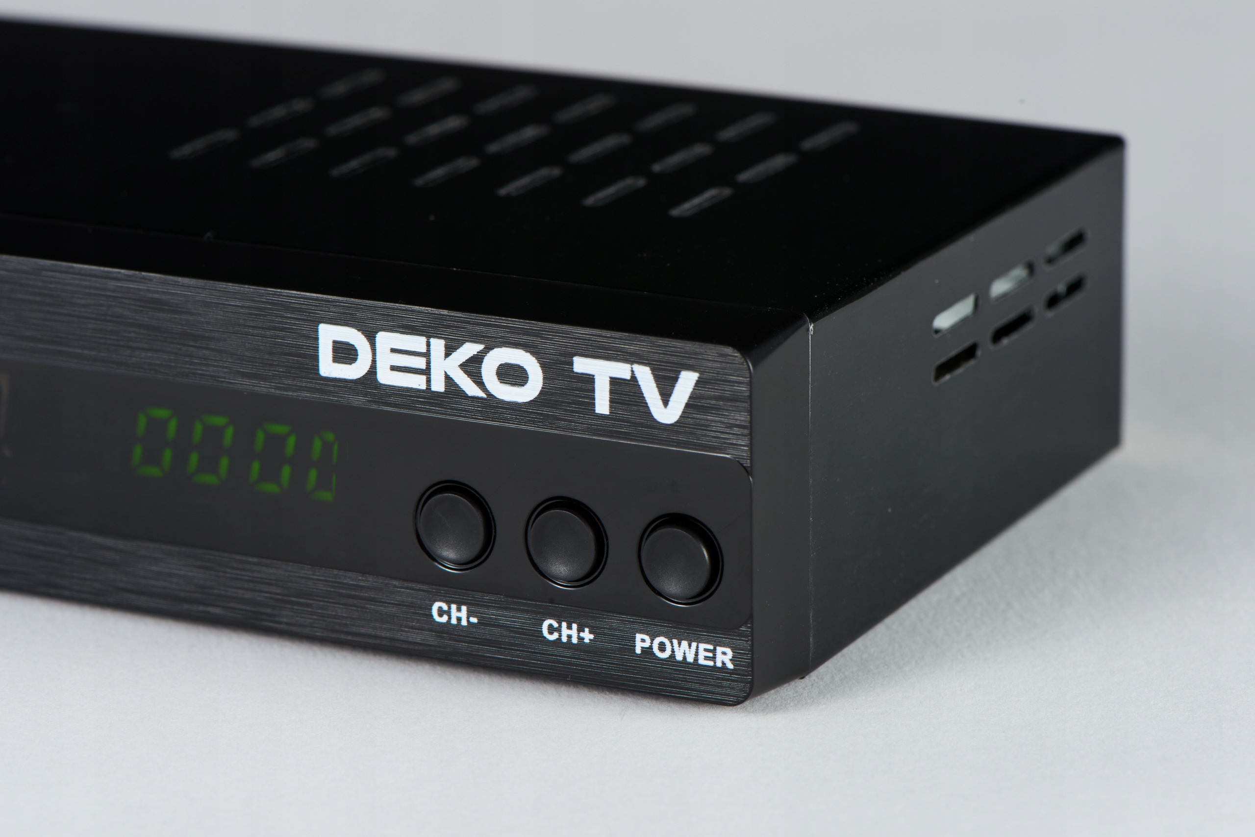 Tuner Dekoder DVBT2 DekoTV PRO2 Telewizji Naziemnej DVB-T2 DEKO + WiFi EAN (GTIN) 5904533542349