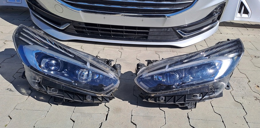 FORD S-MAX MK2 LIFT MASKA ZDERZAK PAS BŁOTNIK FULL LED Kolor srebrny