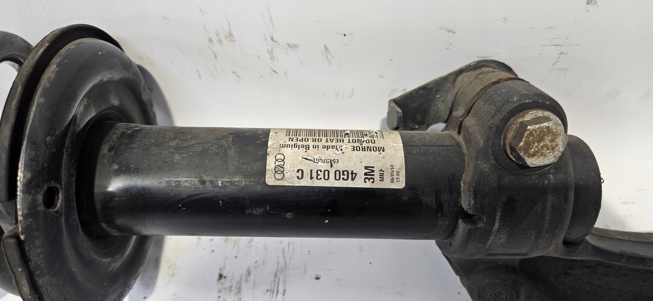 shock absorber left front AUDI A6 C7 4G0031C