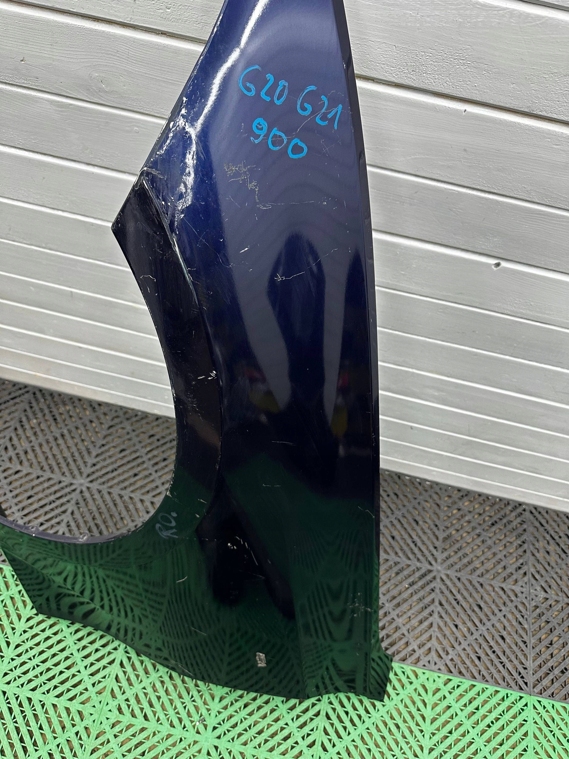 fender left side BMW 3 G20 G21