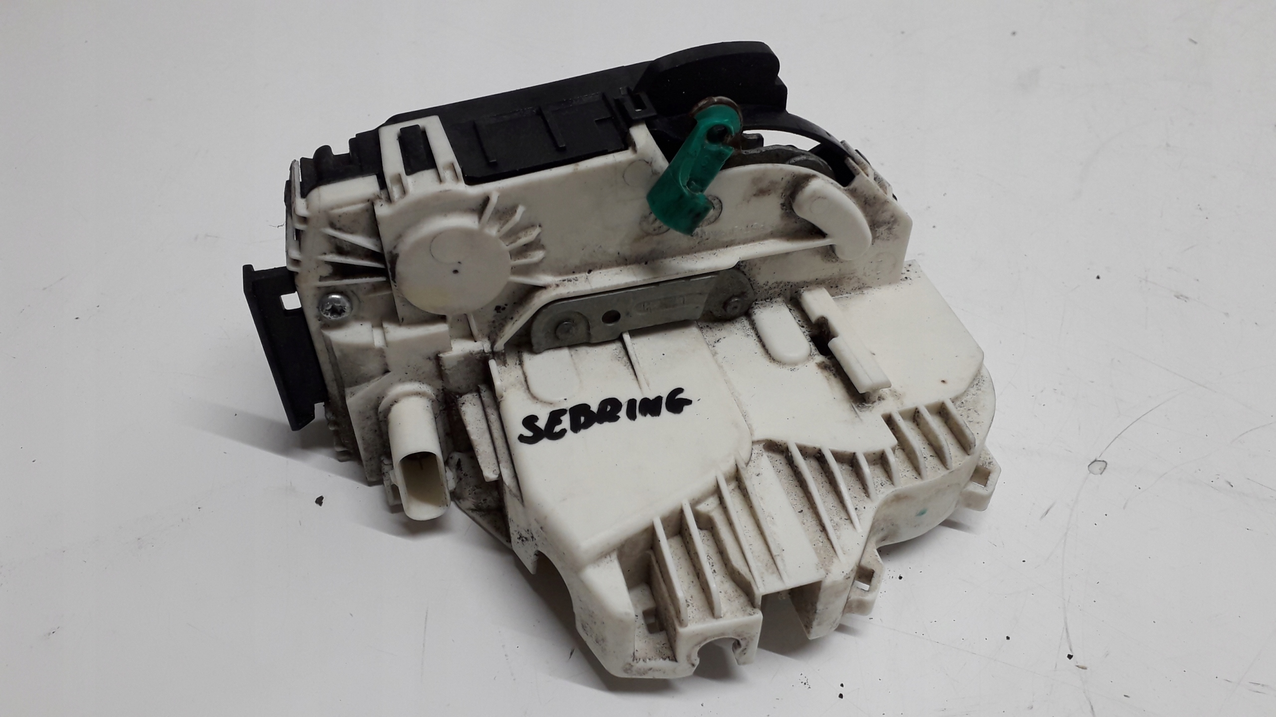 CHRYSLER SEBRING 3 06- ZAMEK LEWY TYLNY 4PIN