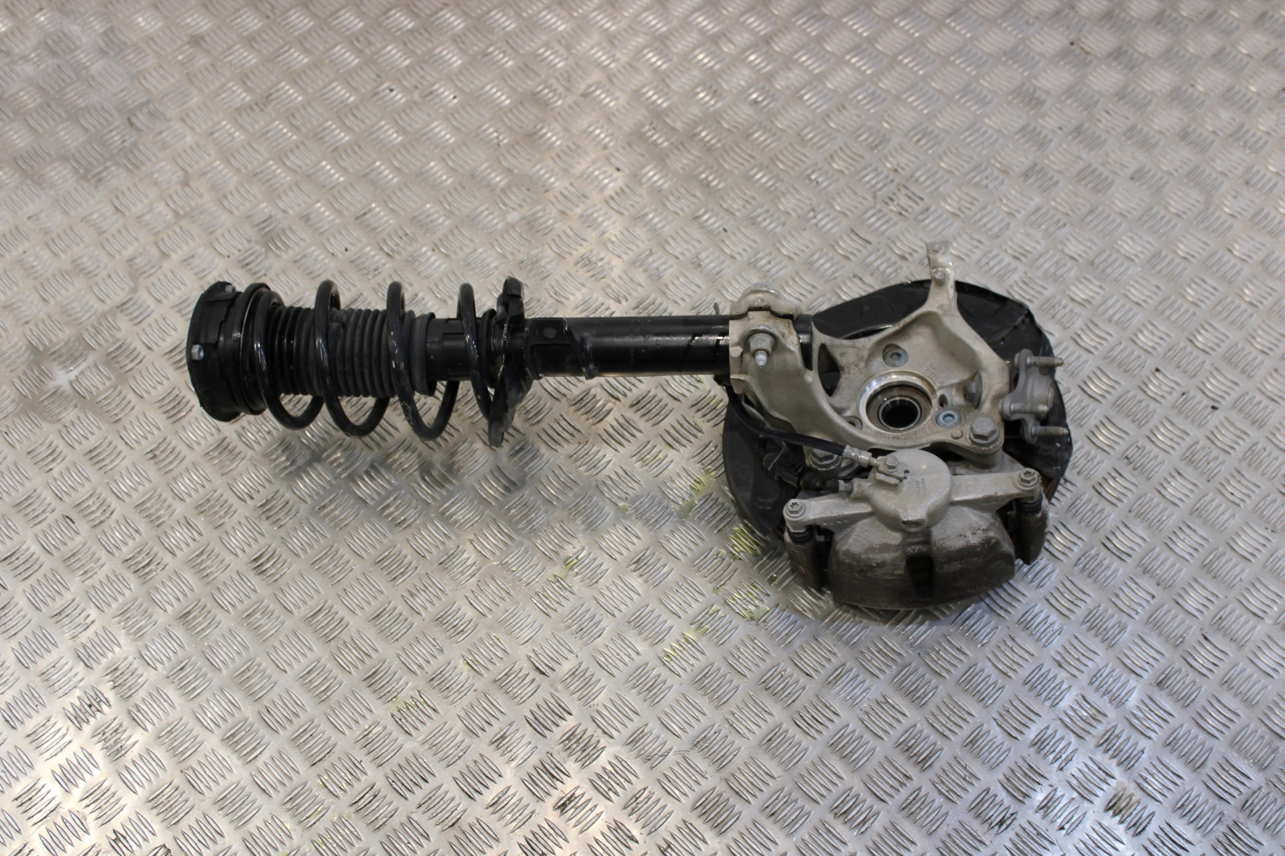 swing shock absorber McPherson right front VW TIGUAN II 2 5NA ALLSPACE