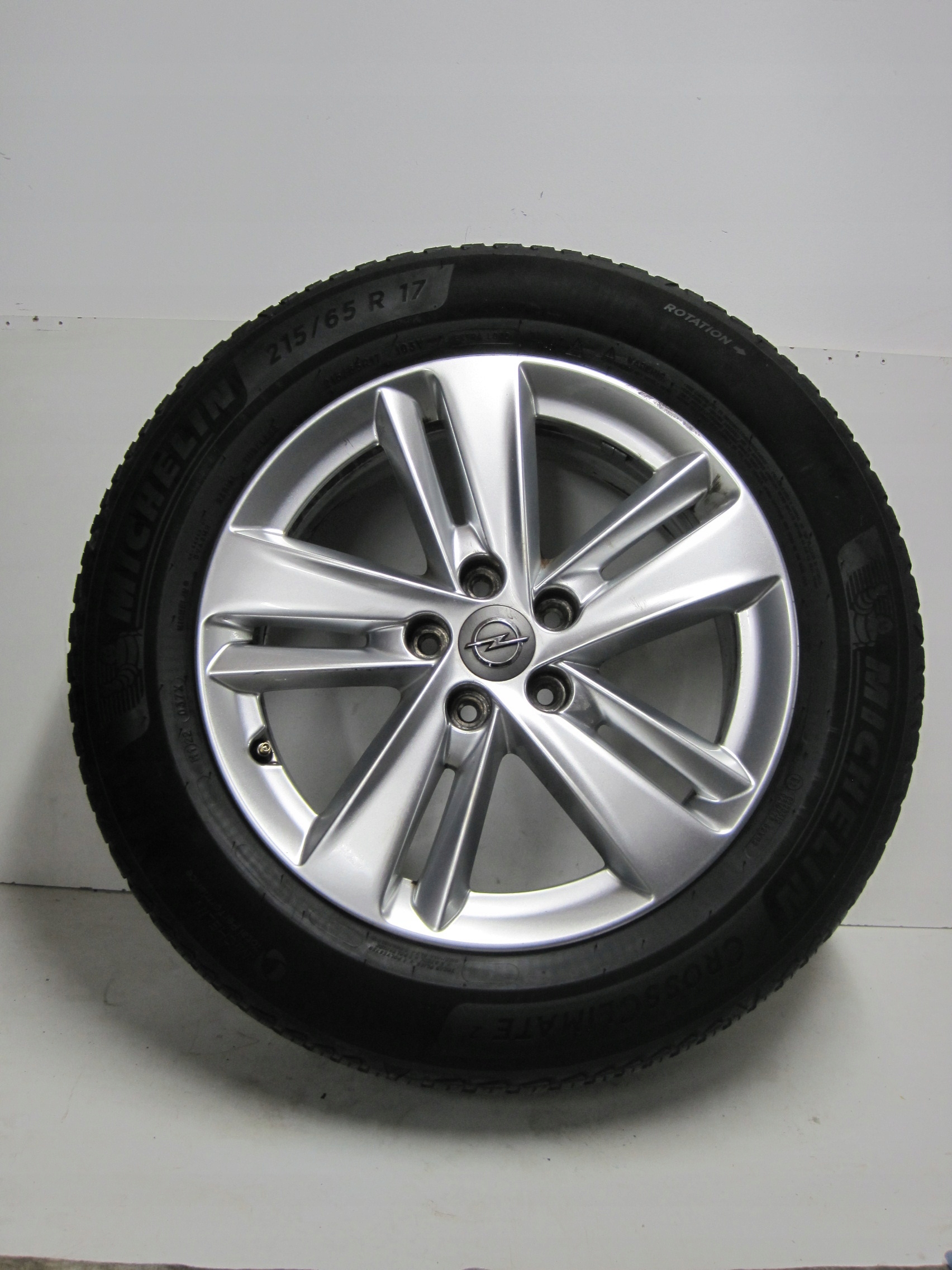 wheels discs tyres OPEL GRANDLAND 2022r R17 M+S