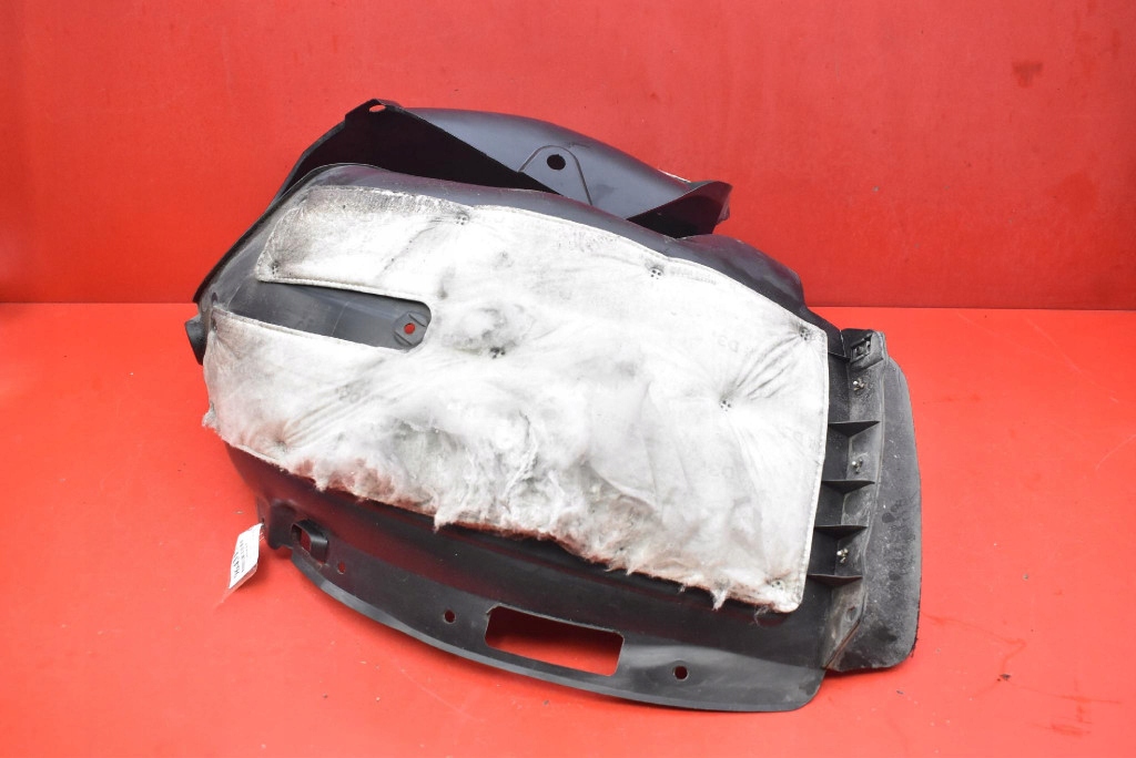 mudguard right front front 86812-M5000 HYUNDAI NEXO 18