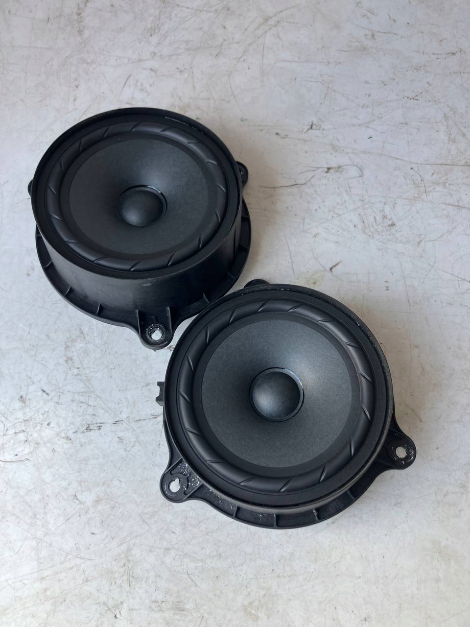 speaker door front left right RENAULT ARKANA 281442915R