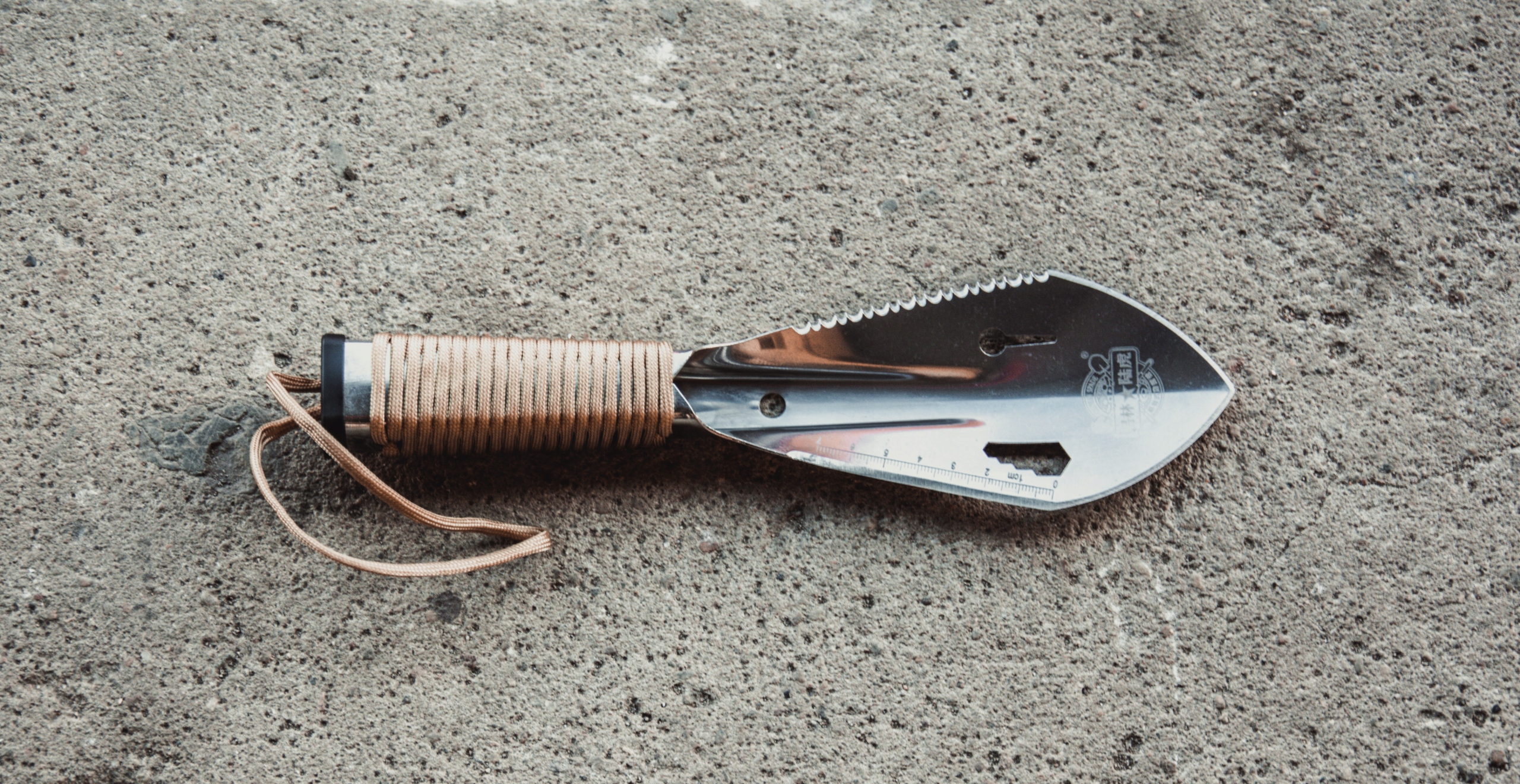 Lopatka Lopata Digger Saperka Nůž Pila Přežití