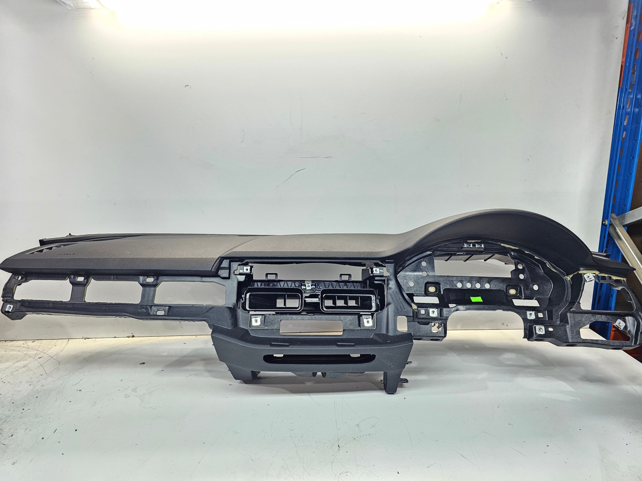 dashboard cockpit console AUDI A4 B9 8W2857001F UK