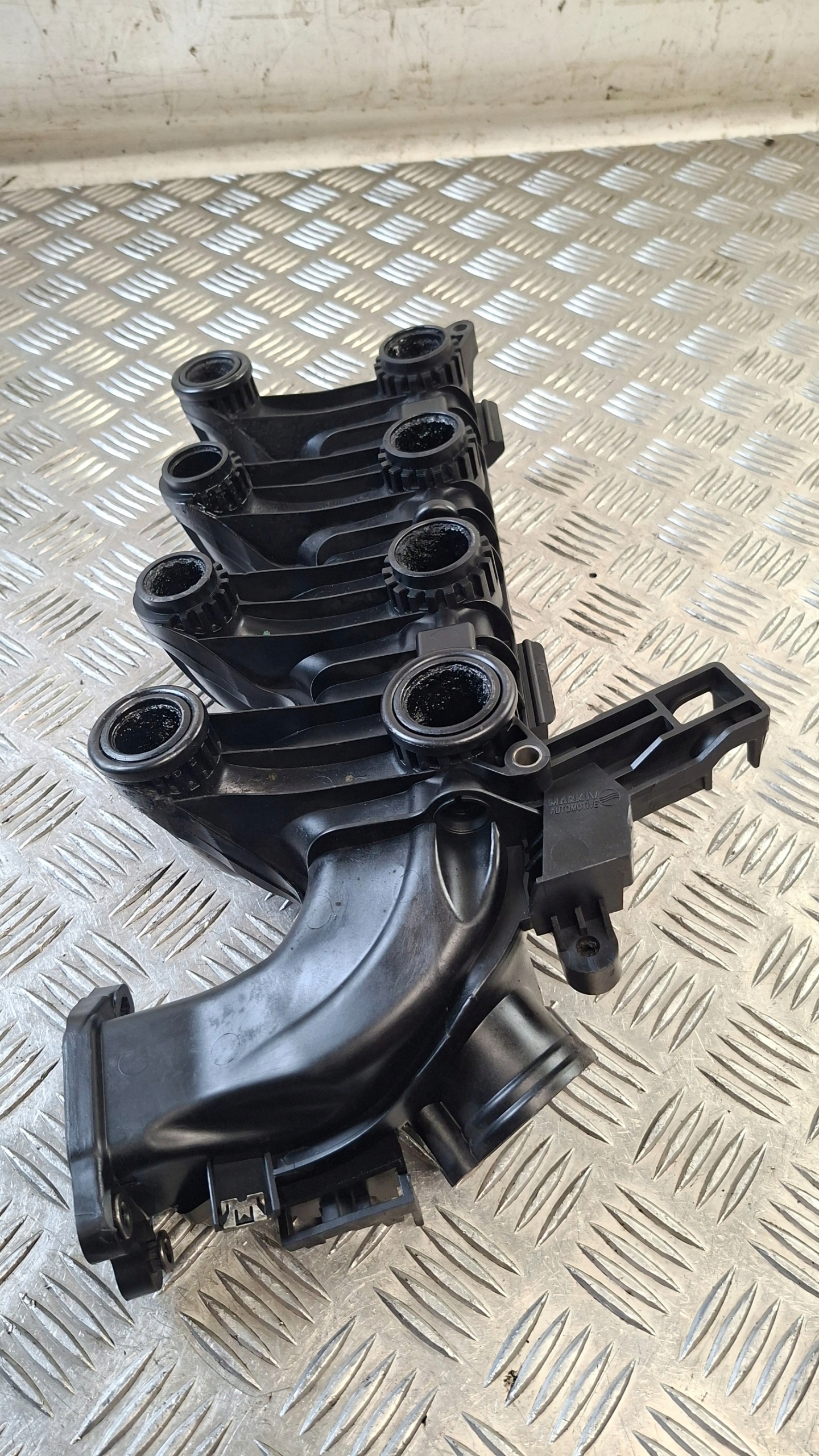 intake manifold FORD FOCUS MKII 1.6TDCI