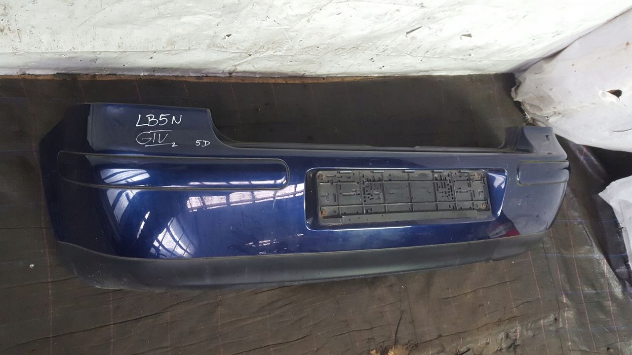 Stoßstange heck hinten VW Golf 4 IV 1,6 SR LB5N