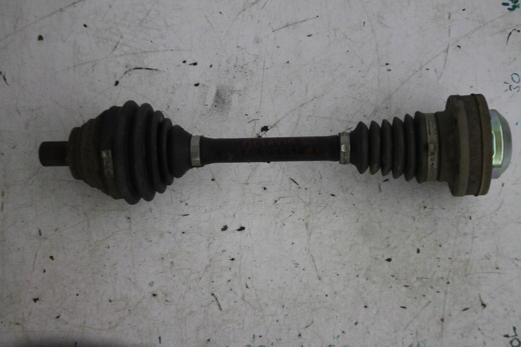 semi-axis left front 1K0407271EE OCTAVIA II 2.0 TFSI