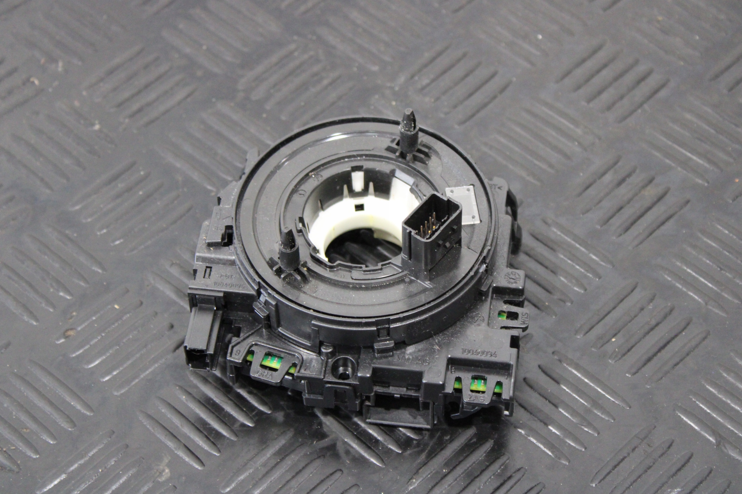 ring below steering wheel, AUDI A3 8V 8V0 5Q0953549C