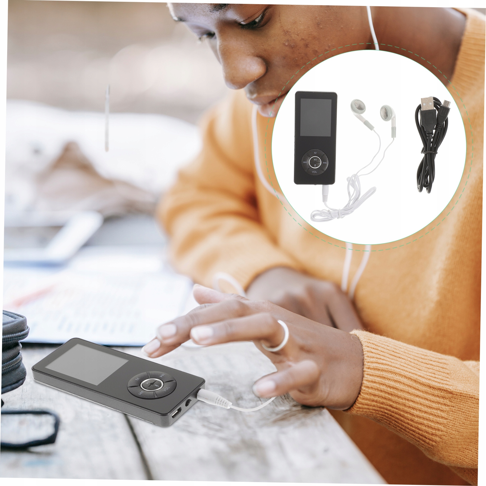 Odtwarzacz MP3 Dyktafon Zestaw SŁUCHAWEK | 1,8 cala LCD | 250mAh EAN (GTIN) 4894970807624