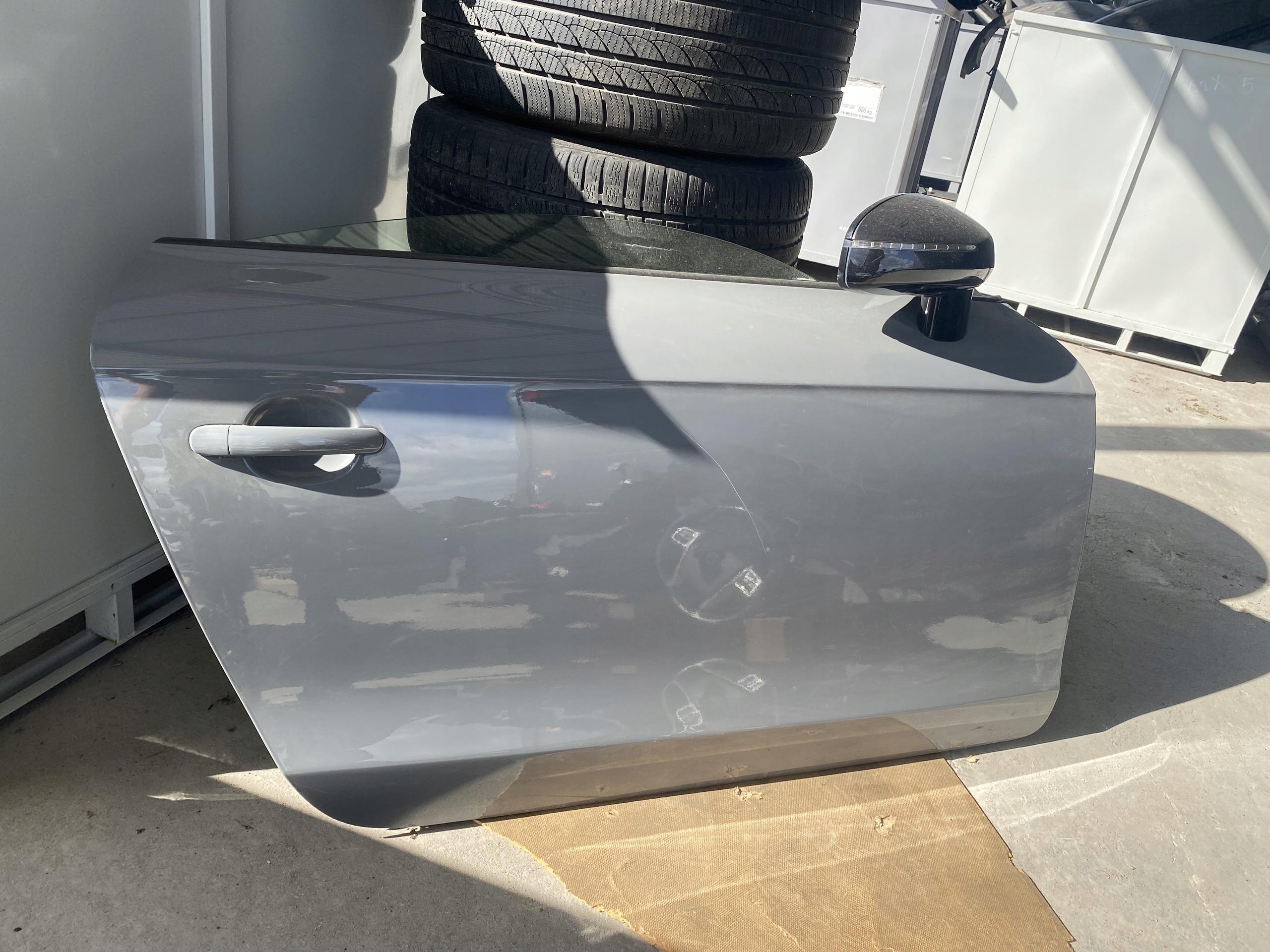 Audi TT 8J drzwi prawe przód