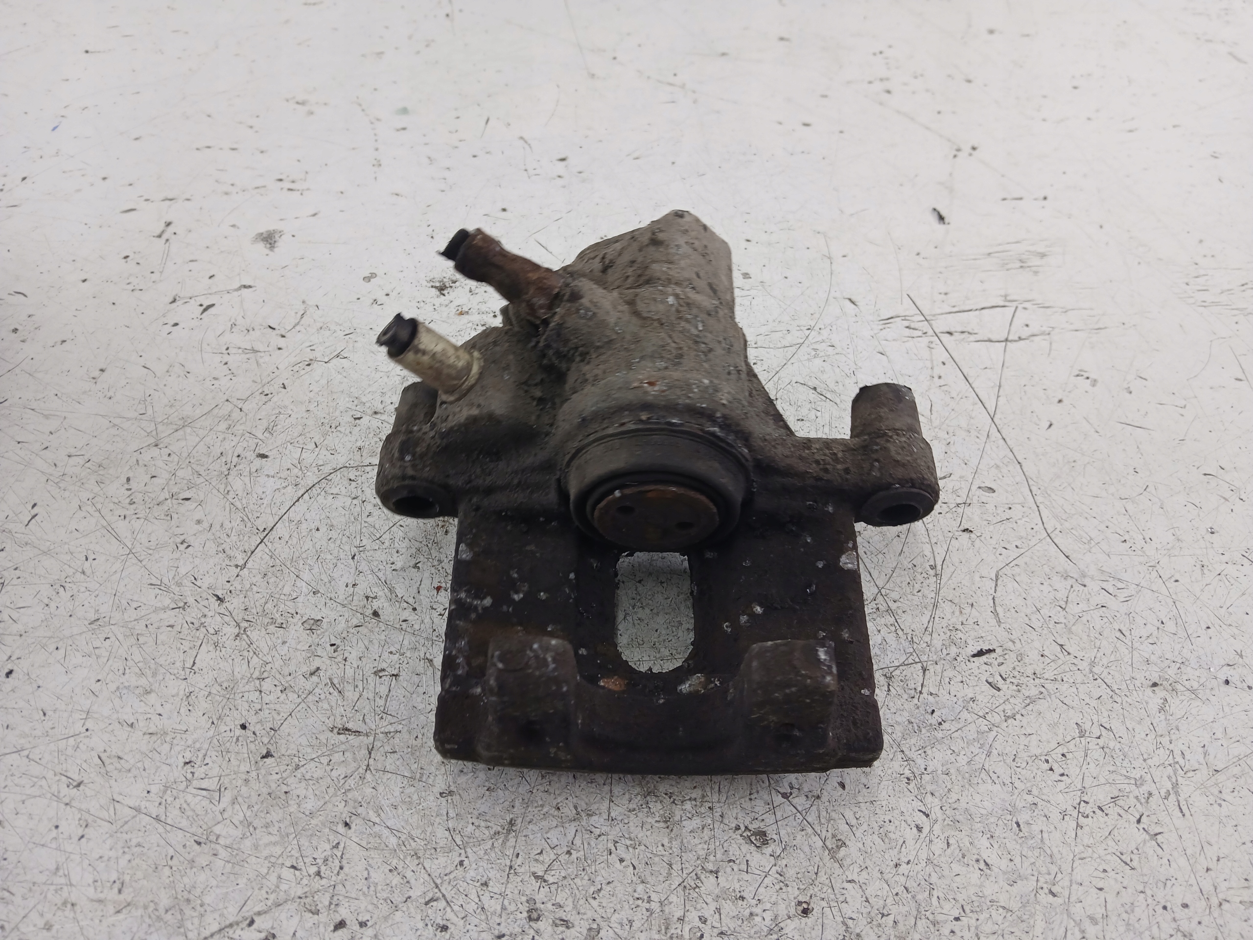 VOLVO V50 and caliper brake right rear part