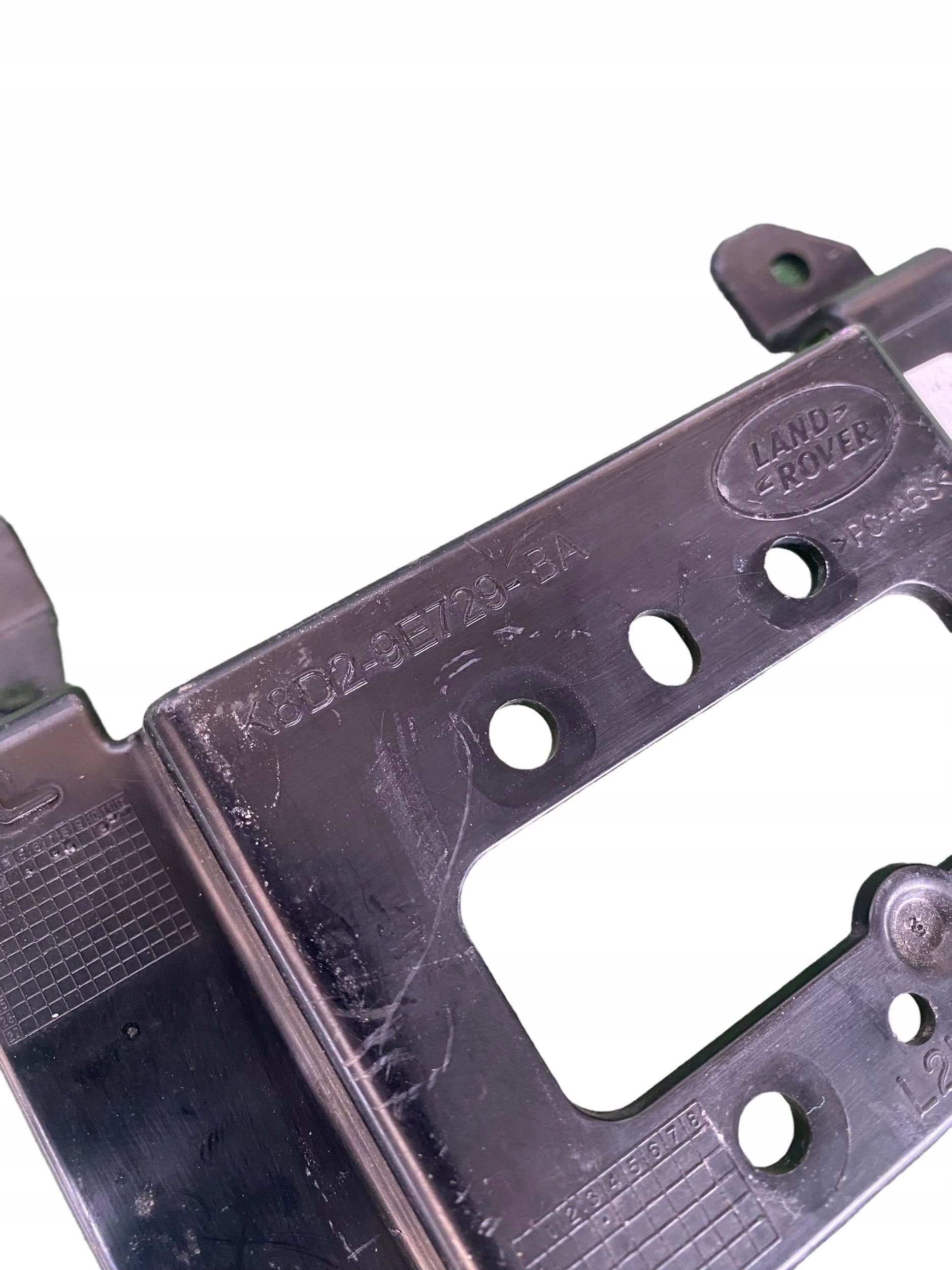 Range Rover Evoque L551 крепление радара K8D29E729BA