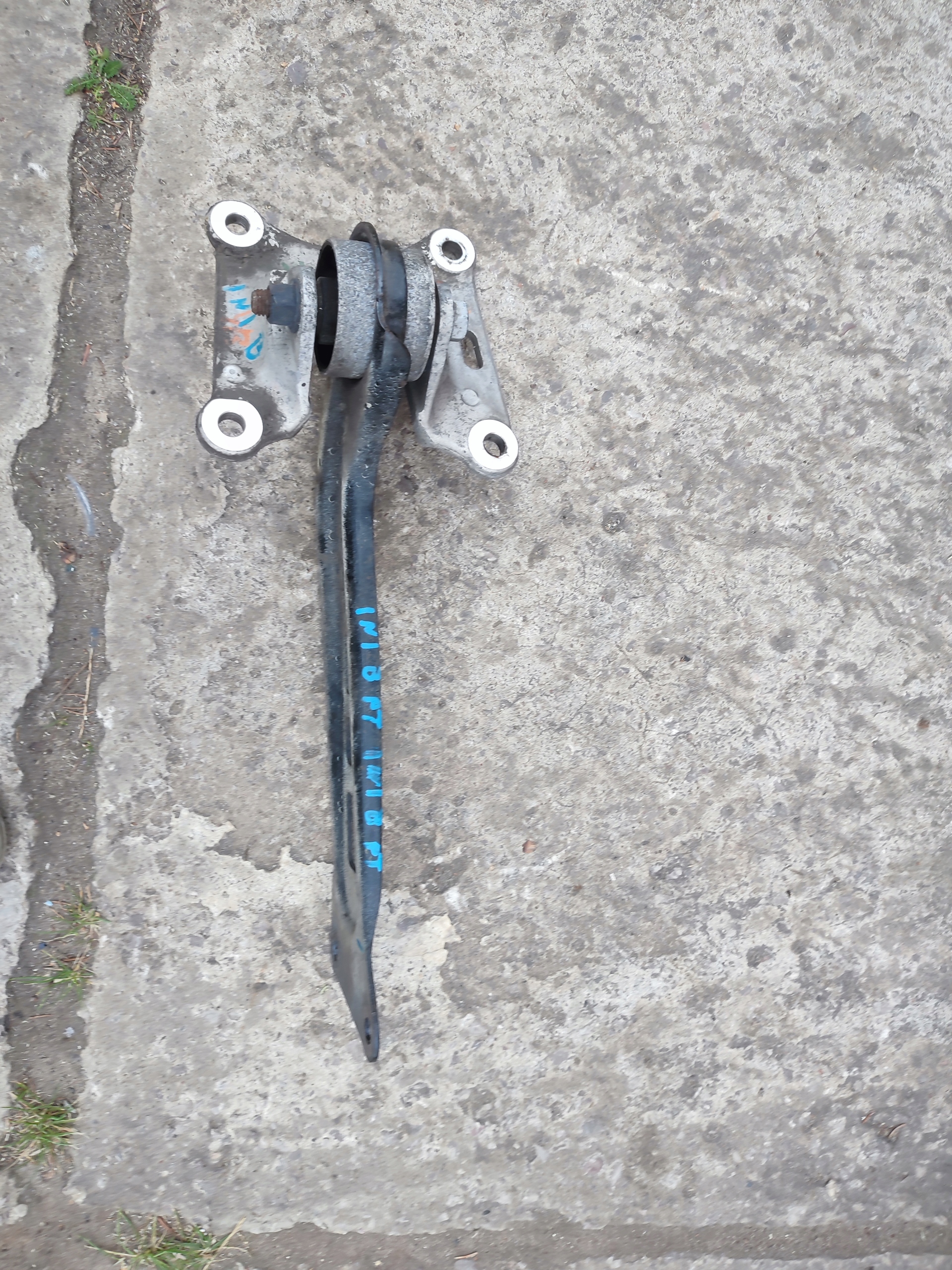 arm right rear part rear right OPEL INSIGNIA B 22947238