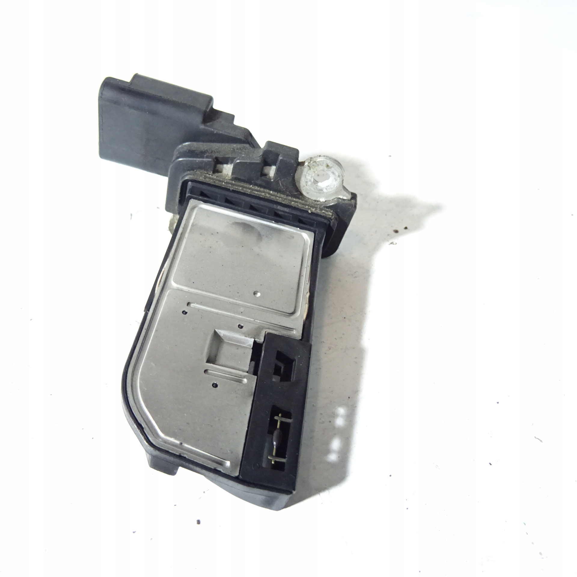 PEUGEOT 308 II T9 1.6HDI flow meter 9677093080