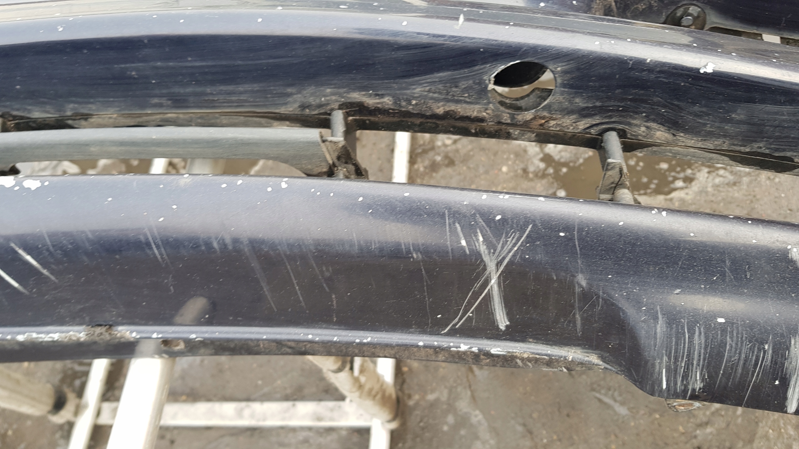 BMW E46 branik prednji dio prednji