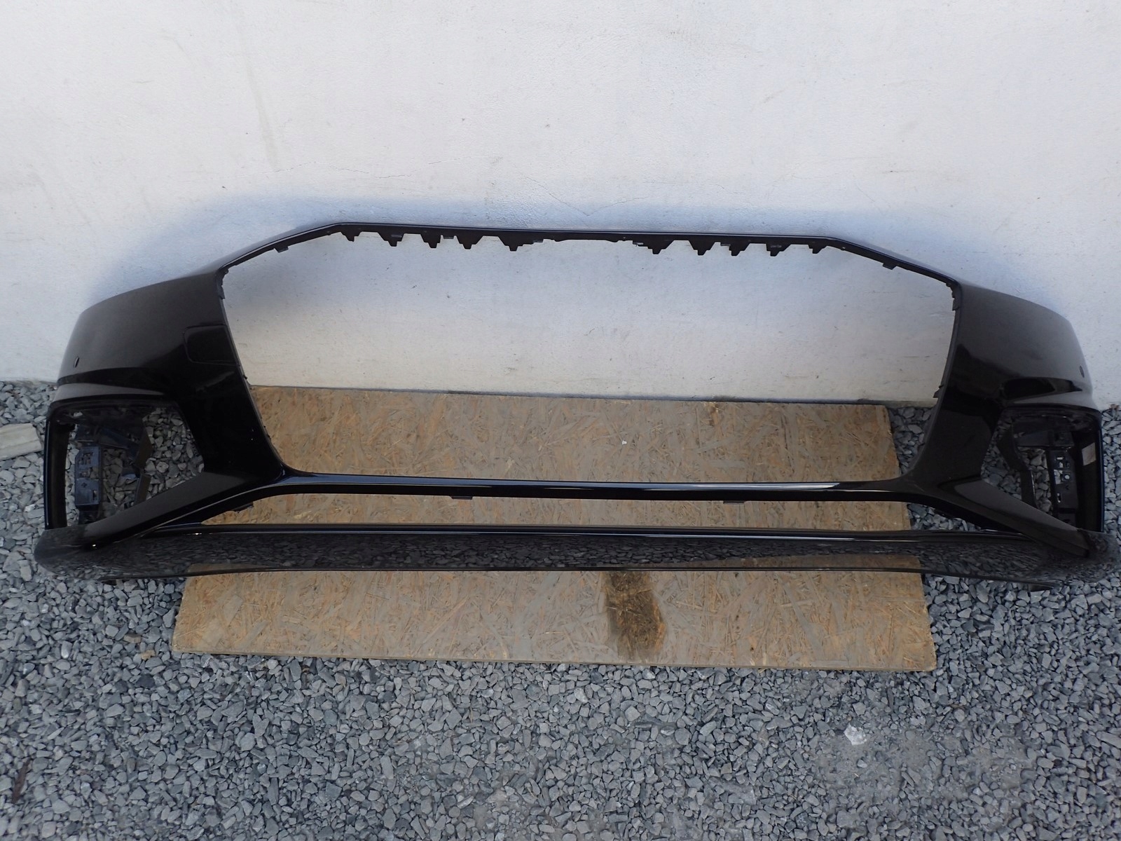bumper front front AUDI A4 B9 8W LIFT 2019