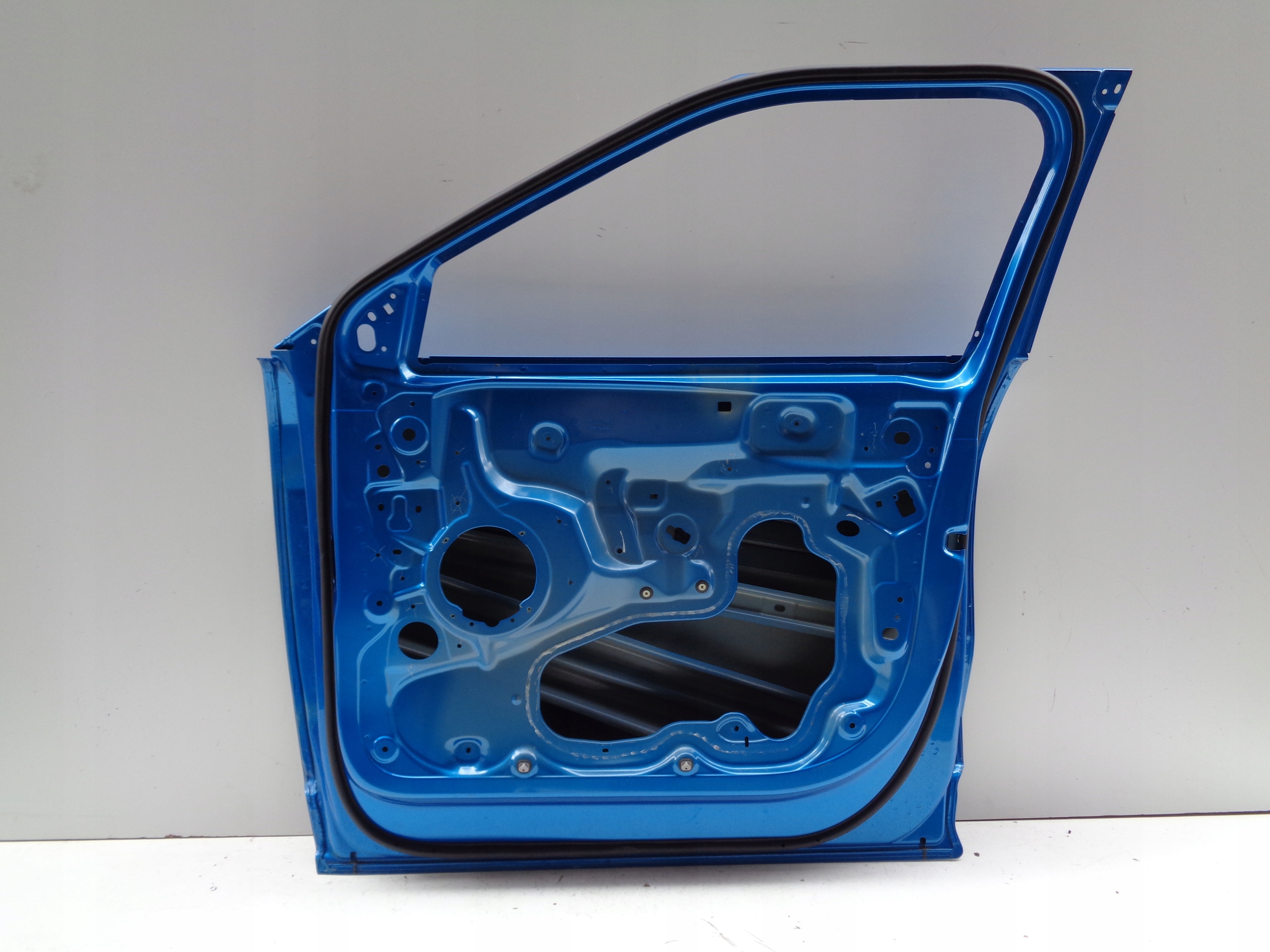 door right front FORD CAPRI 25- NR 51486
