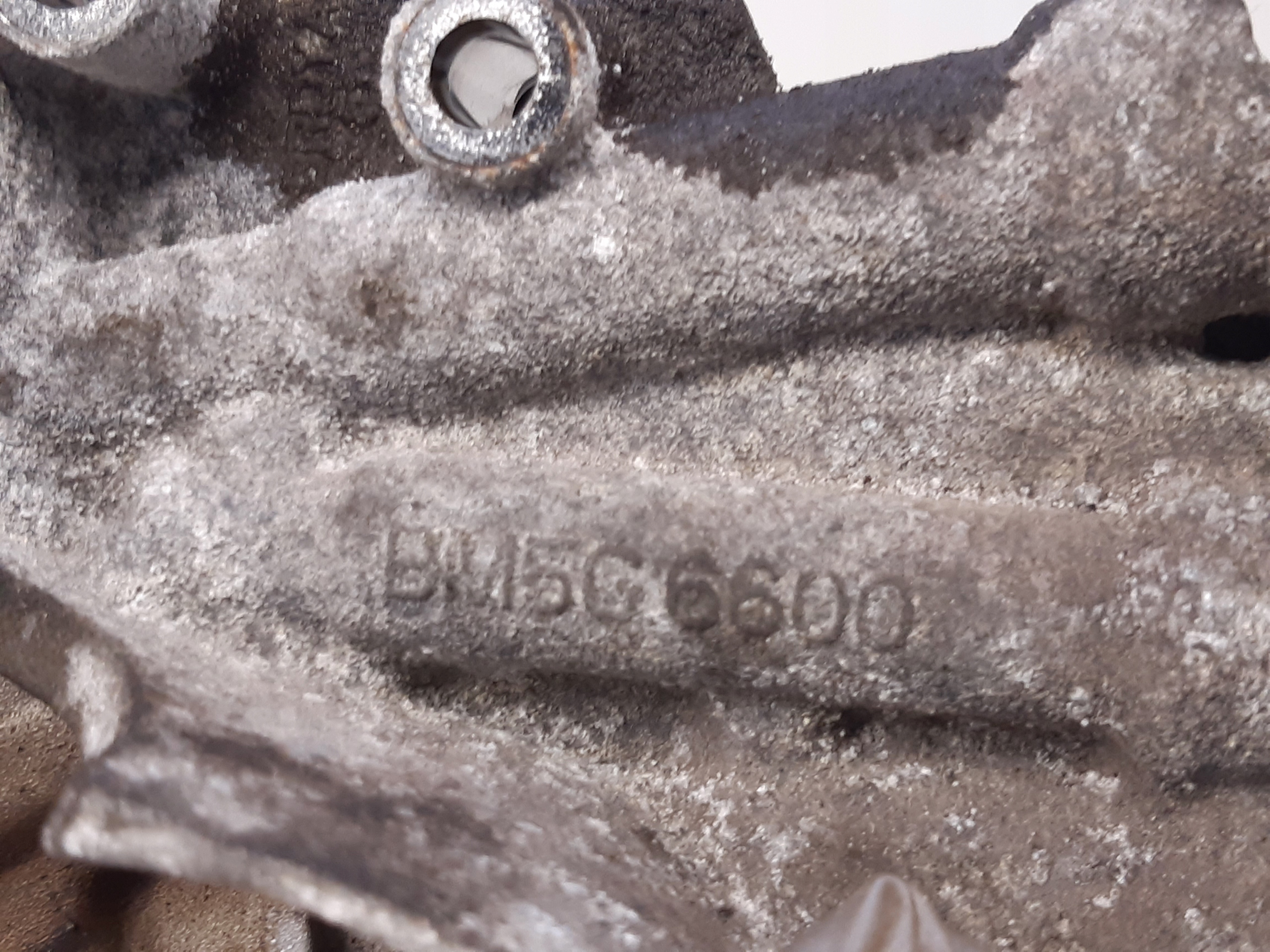 pump oil BM5G6600 Ford C-MAX