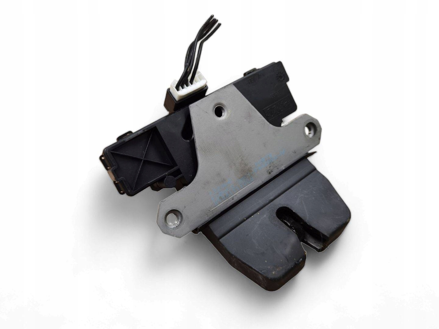 lock bonnet boot Ford Focus 2 2006 3M51-R442A66-AP