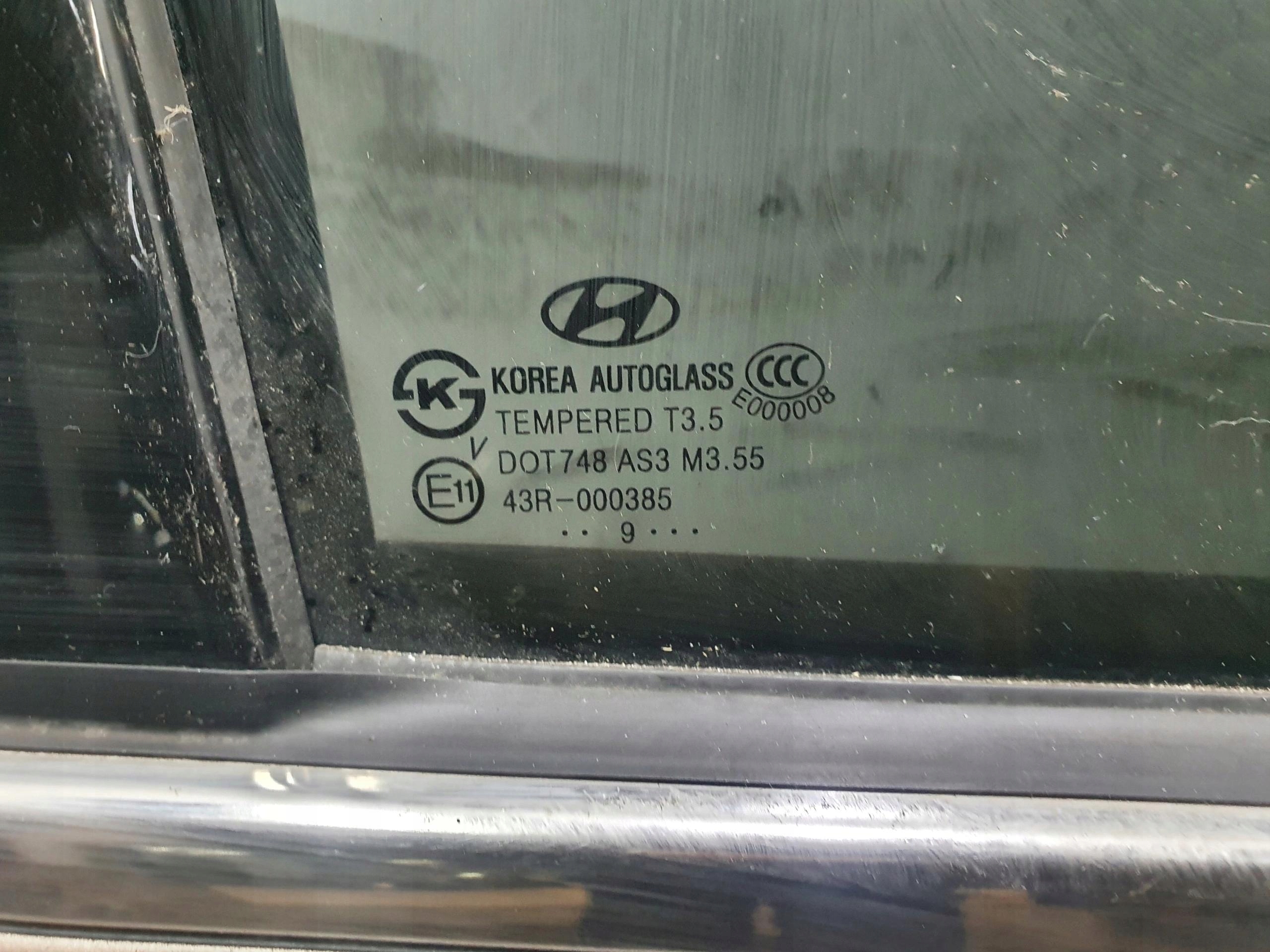 DRZWI KOMPLETNE PRAWY TYŁ HYUNDAI IX55 Strona zabudowy tył - prawa