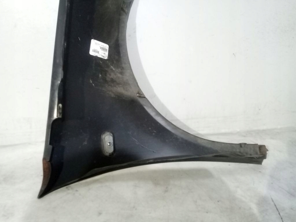 VW Bora Aile Gauche