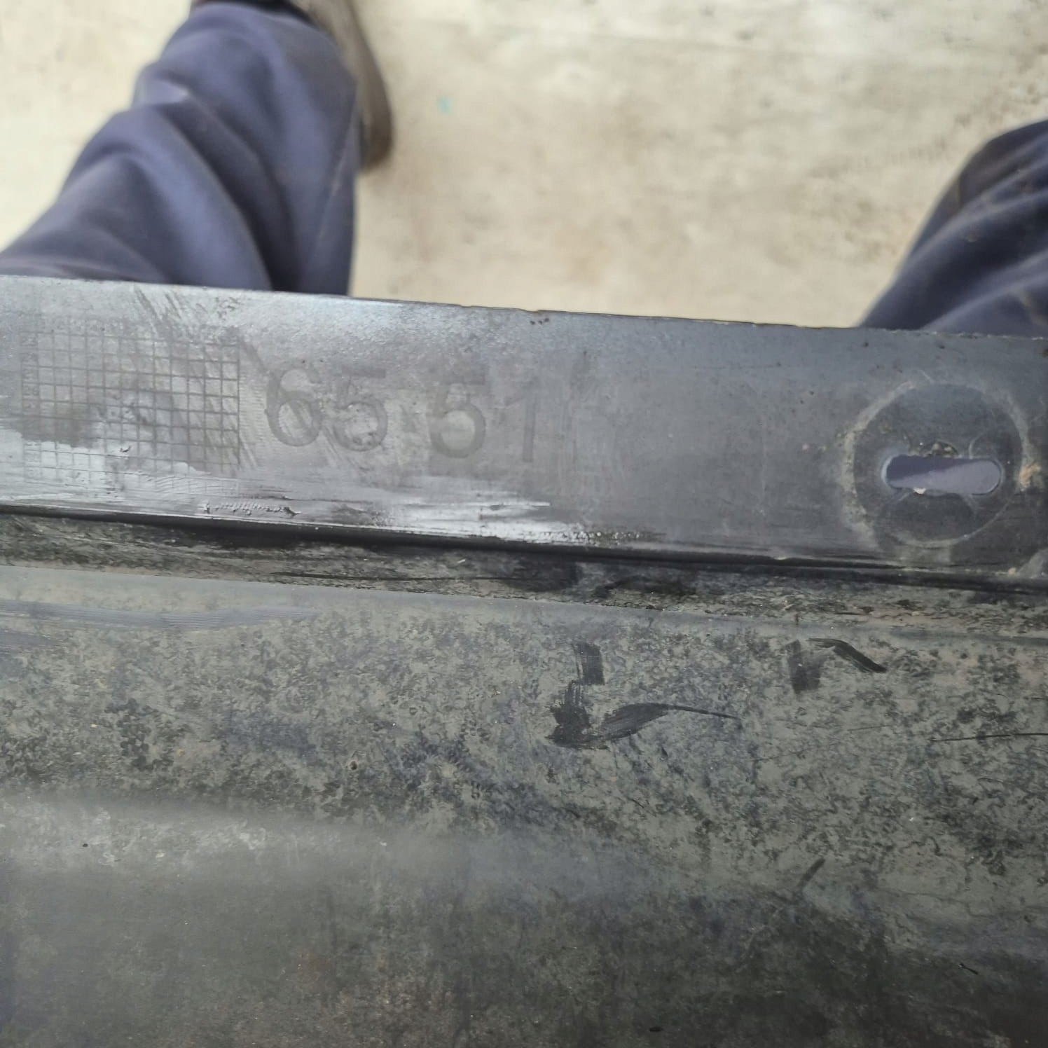 BMW 7 G11 m-packet 15-22 threshold right moulding threshold right